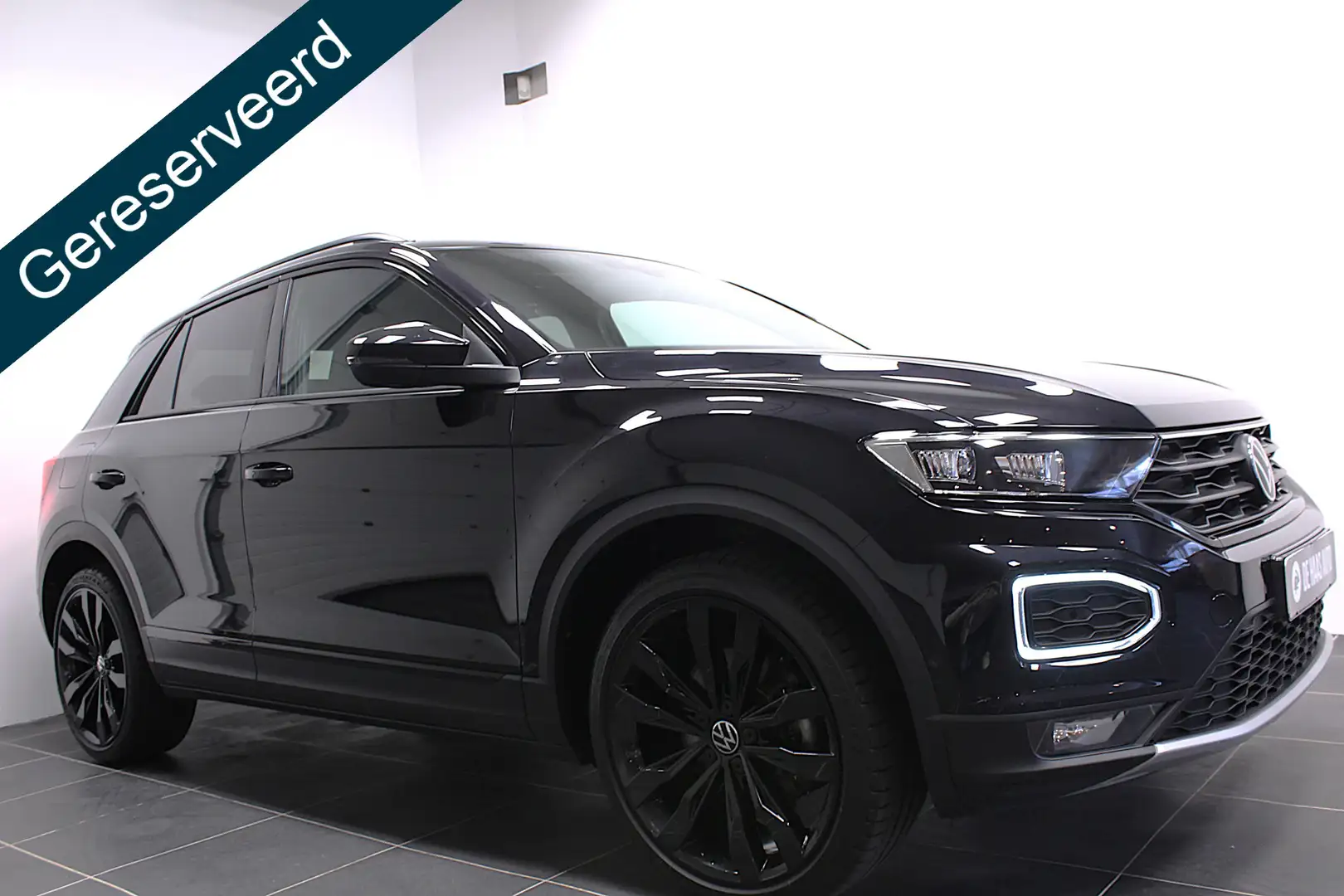 Volkswagen T-Roc 1.5 TSI Sport Black Style/19 inch/Led/Acc/Virtual/ Zwart - 1