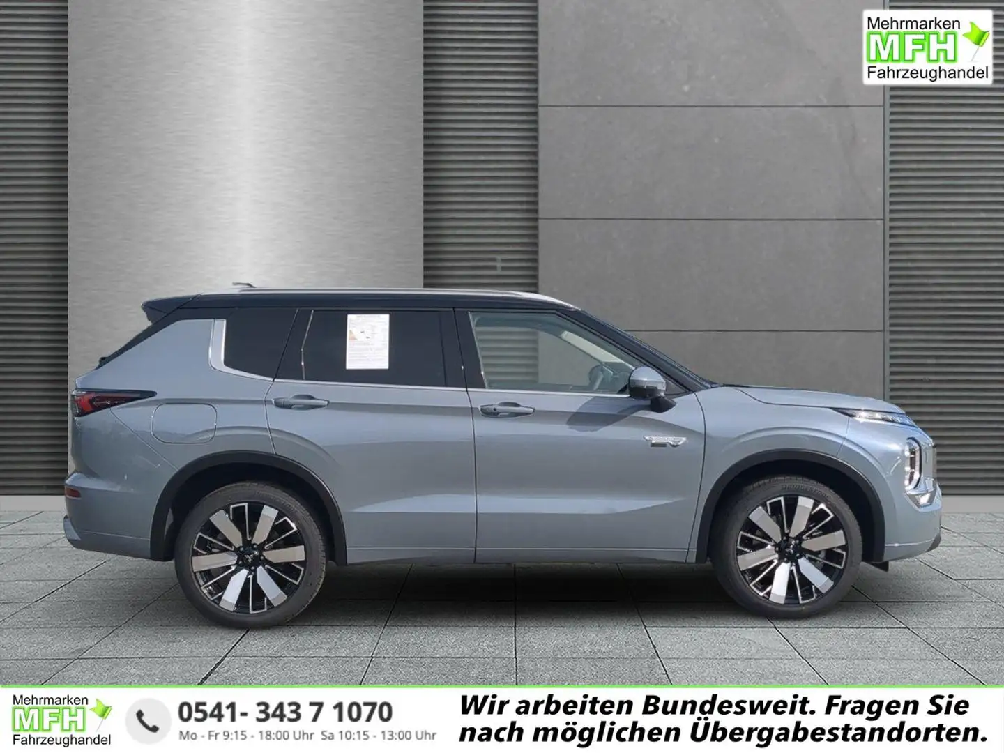 Mitsubishi Outlander TOP 2tone Plug-in Hybrid 2.4 225 kW (306 PS), A... Grau - 1