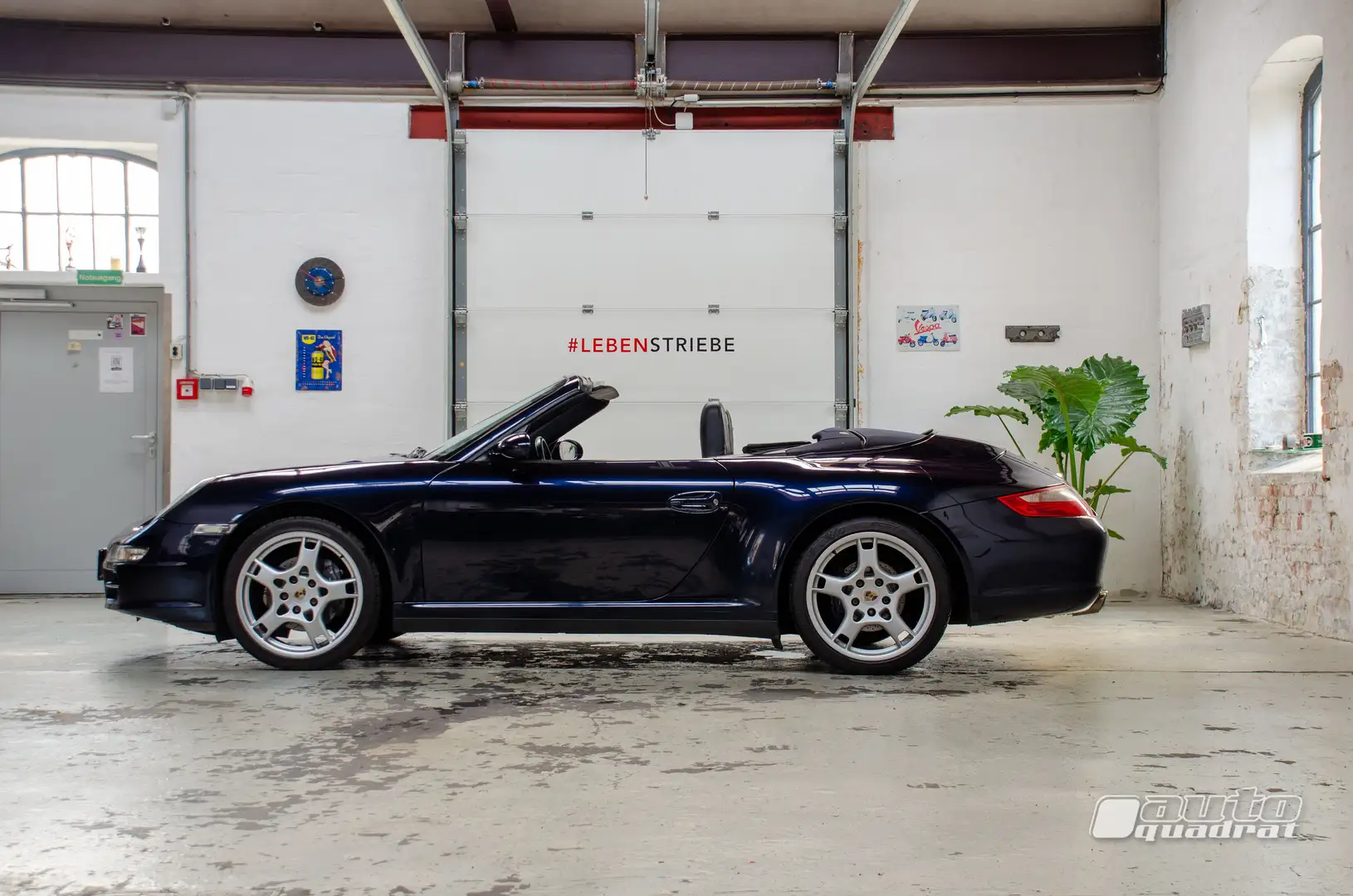 Porsche 997 Carrera 4 Cabrio - Schalter Blau - 1
