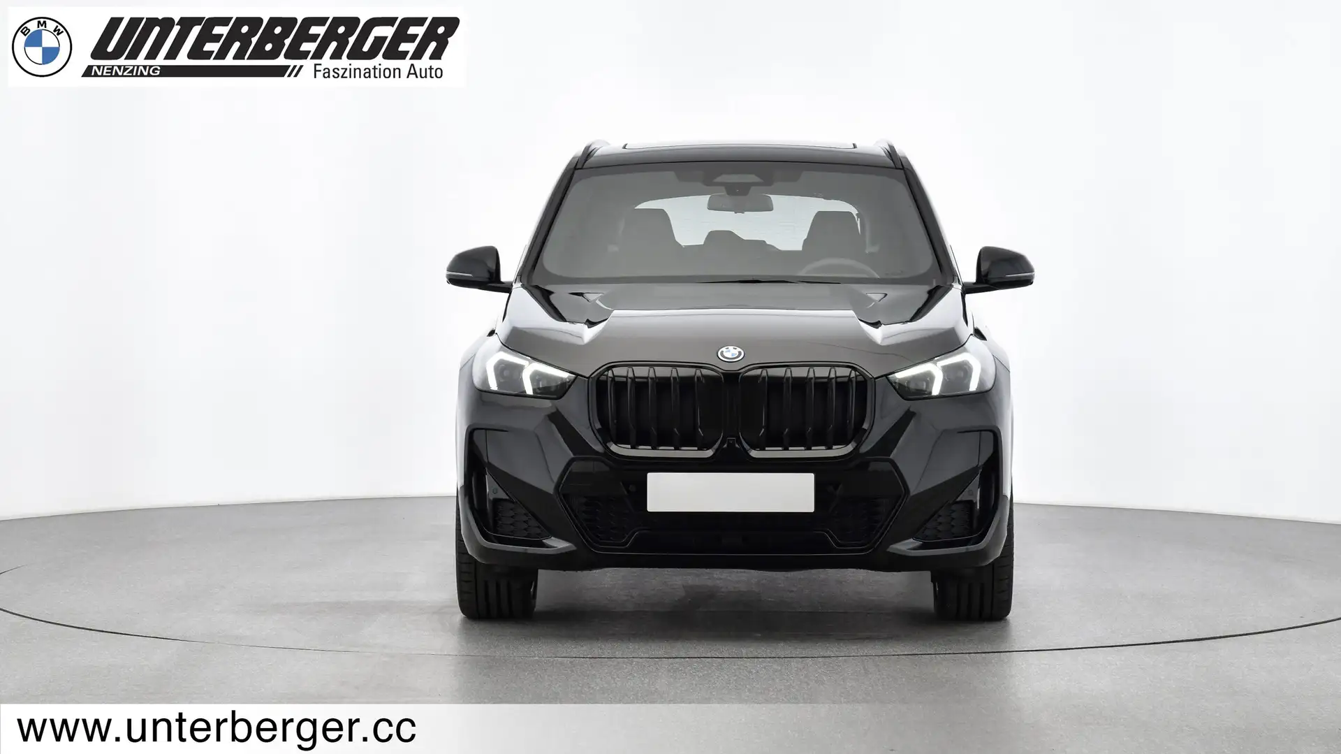 BMW X1 xDrive30e M Sportpaket / Isofix Beifahrersitz / An Noir - 2