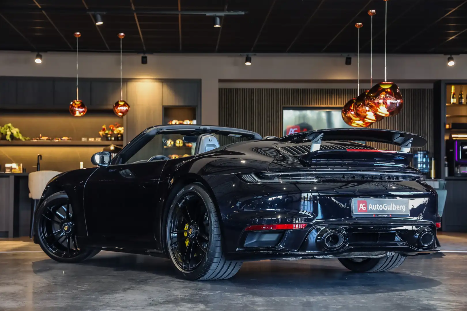 Porsche 992 Cabrio 992 3.8 Turbo S VERKOCHT Black Optic Glans, Negro - 2