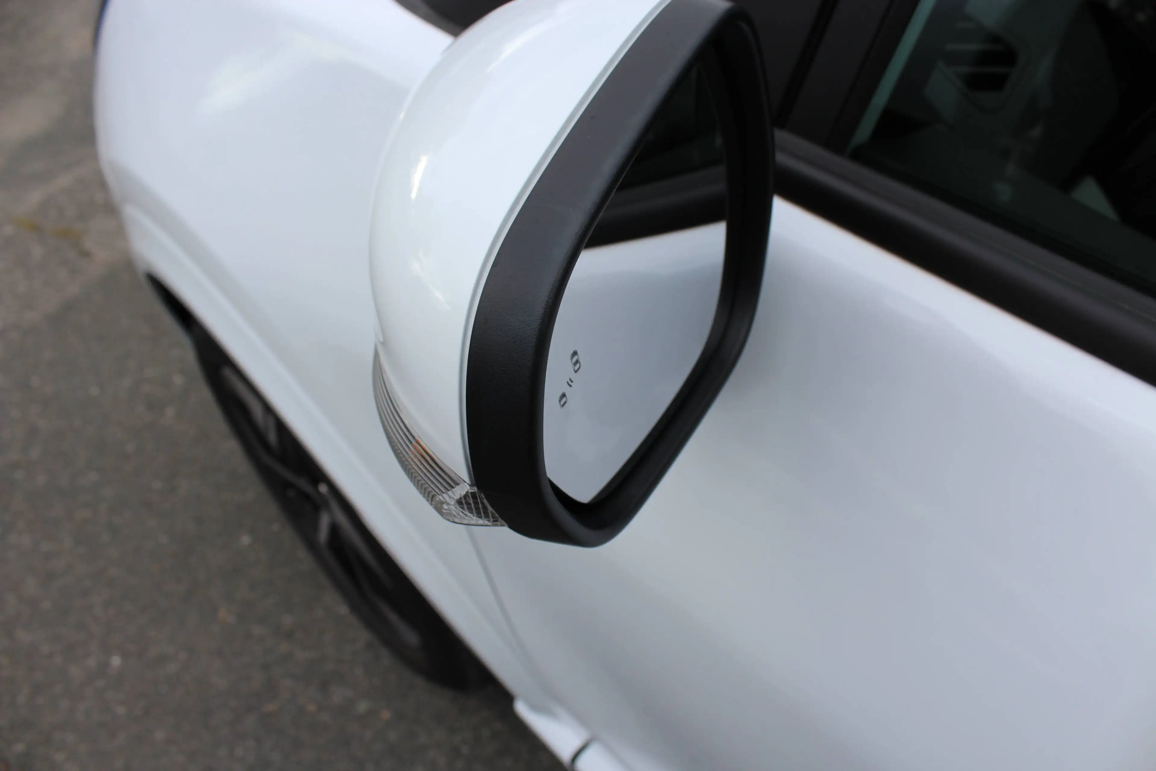 Ford Puma Gen-E Panoramadach*Ganzjahresreifen*LED-Scheinwerfer*ACC*Navi*Kamera*PDC — photo 8