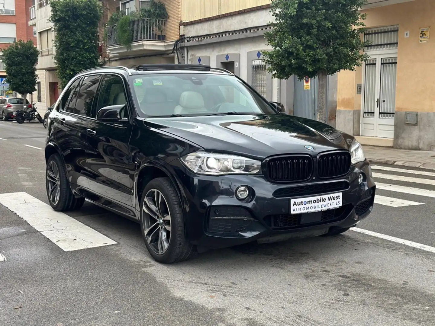 BMW X5 M M50dA Bleu - 2