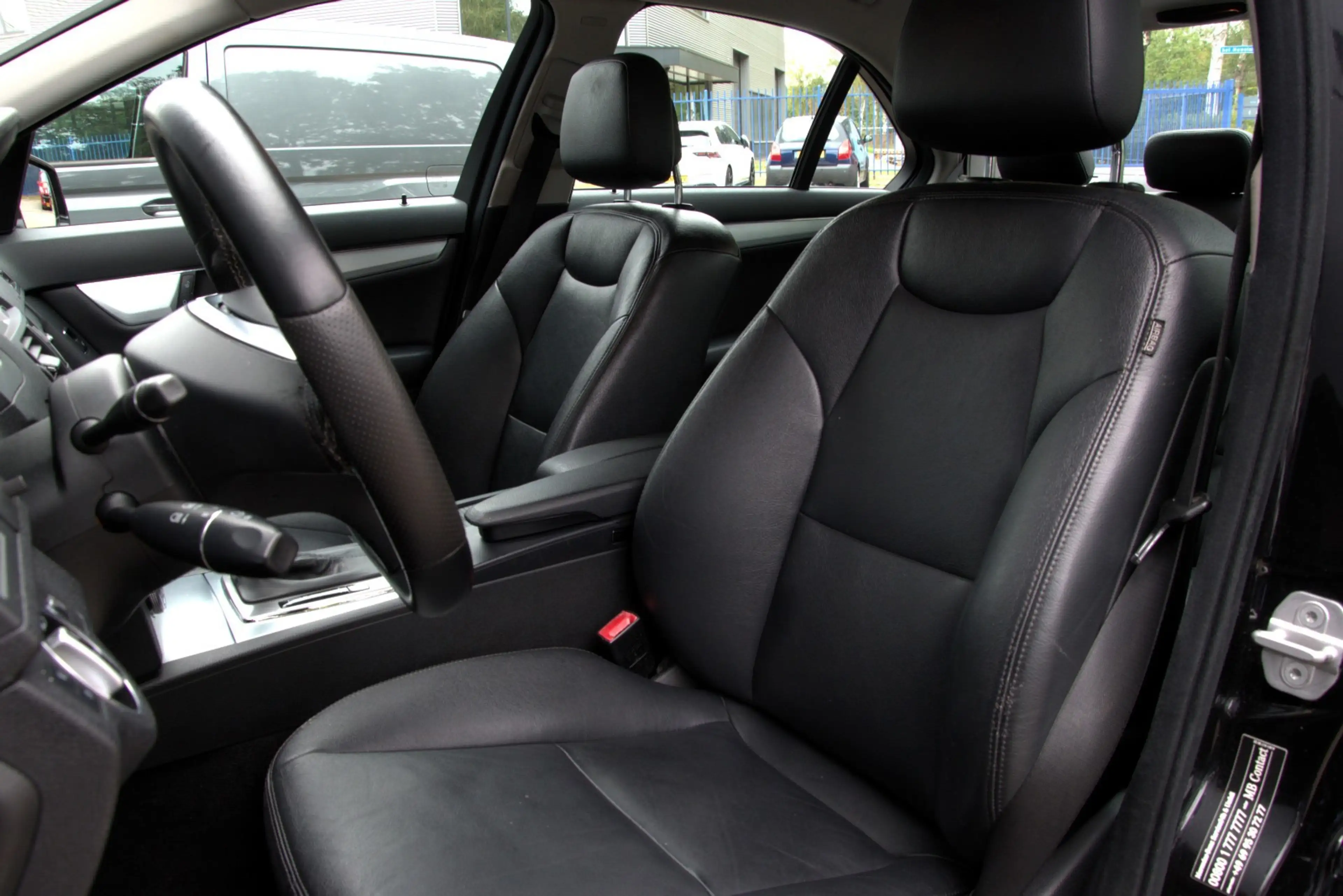 Mercedes-Benz C 180 CGI BlueEFFICIENCY Business Class Avantgarde, Vol — photo 13