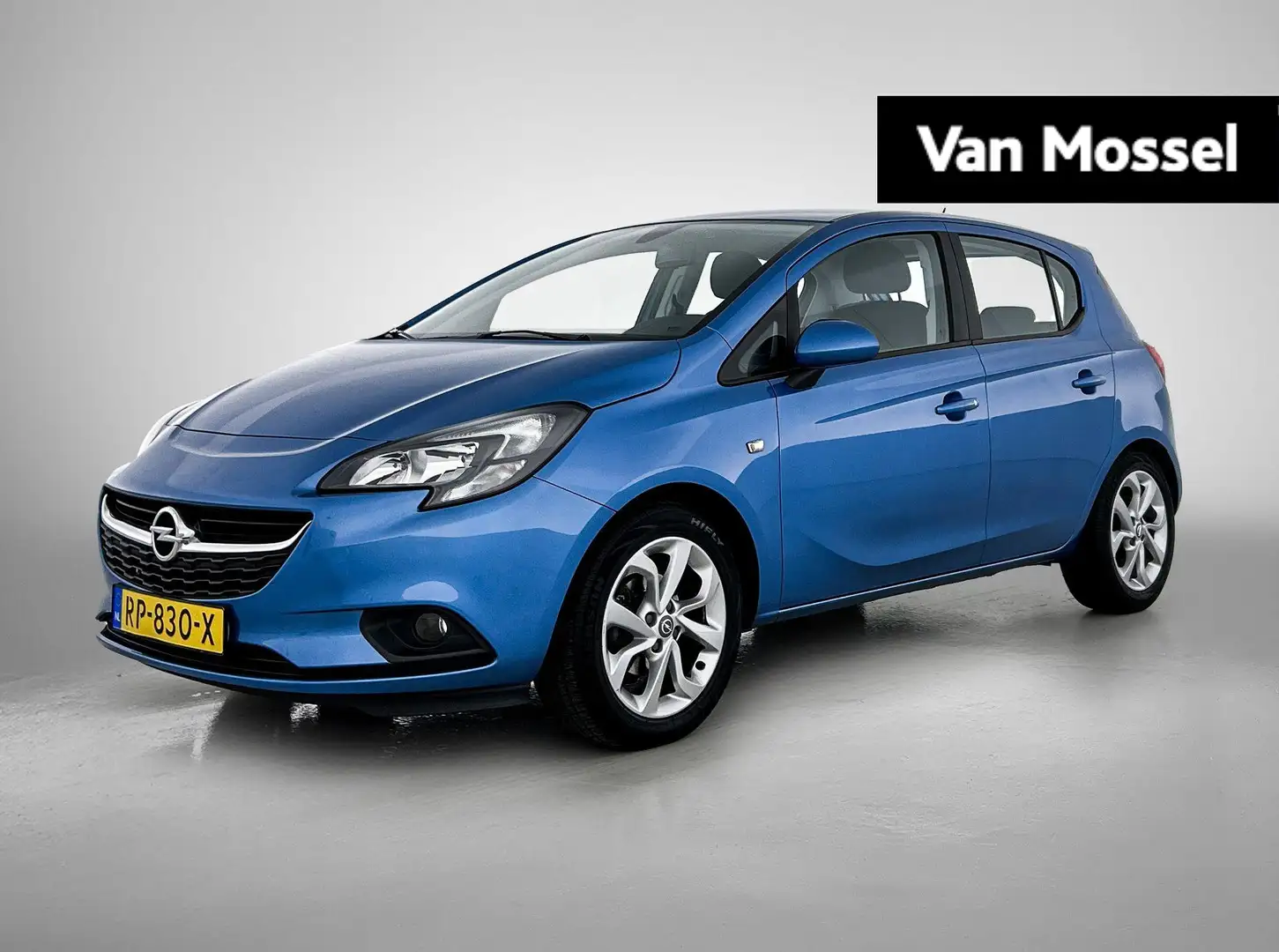 Opel Corsa 5drs. 1.4 90pk Favourite | Navi | Trekhaak | Apple Blauw - 1