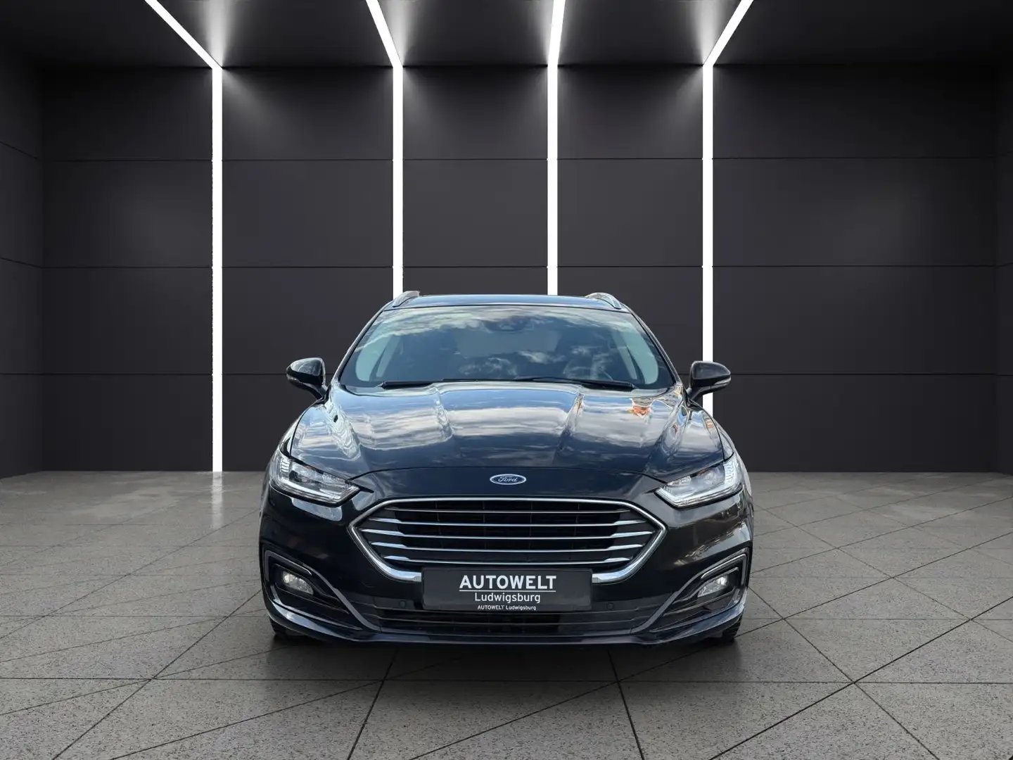 Ford Mondeo Turnier 2.0 TDCI Titanium Automatik Noir - 2