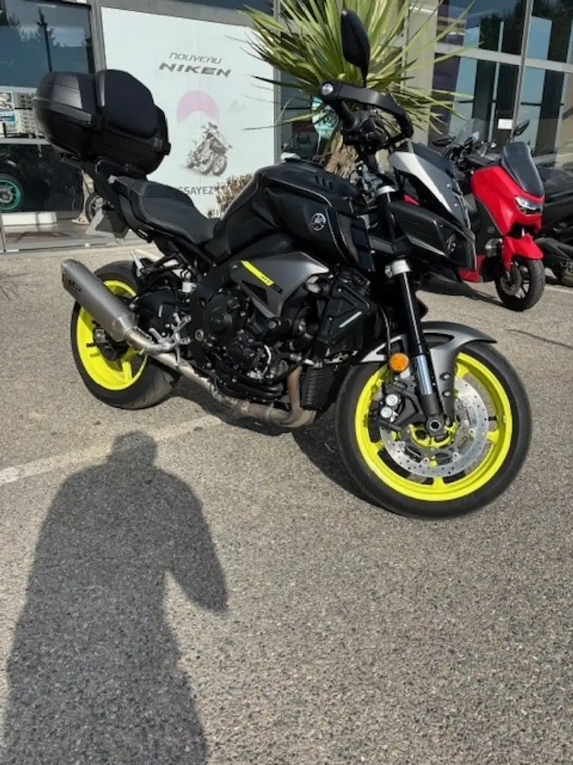 Yamaha MT-10 Gris - 1