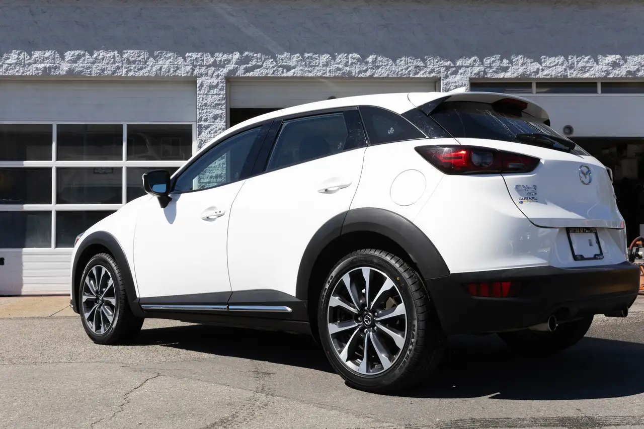 Mazda CX-3 снимка Mazda CX-3
