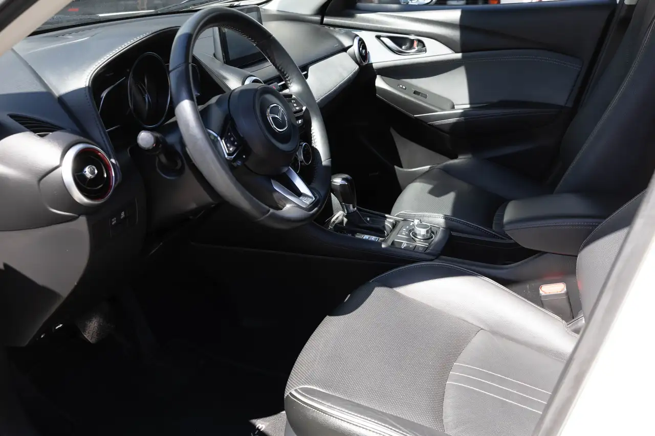 Mazda CX-3 снимка Mazda CX-3