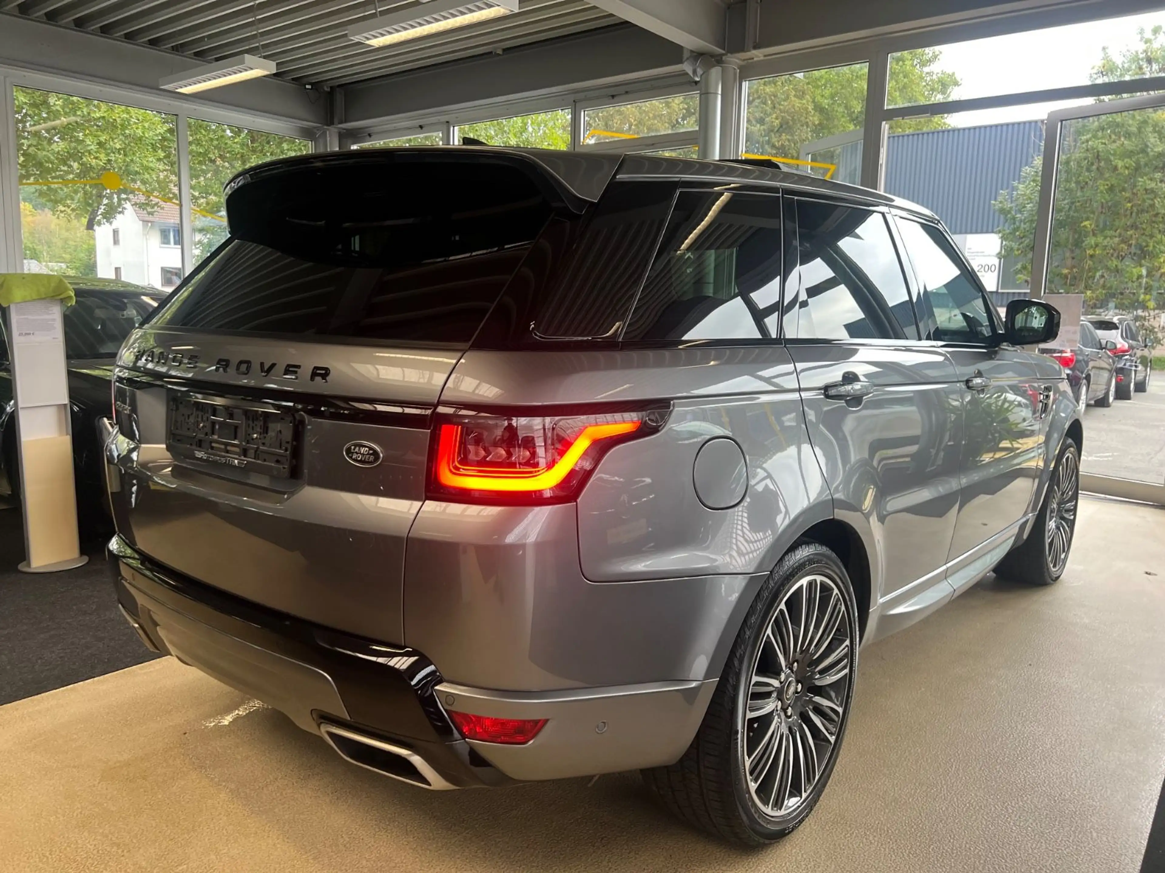 Land Rover Range Rover Sport Autobiography Dynamic *TV* — photo 5