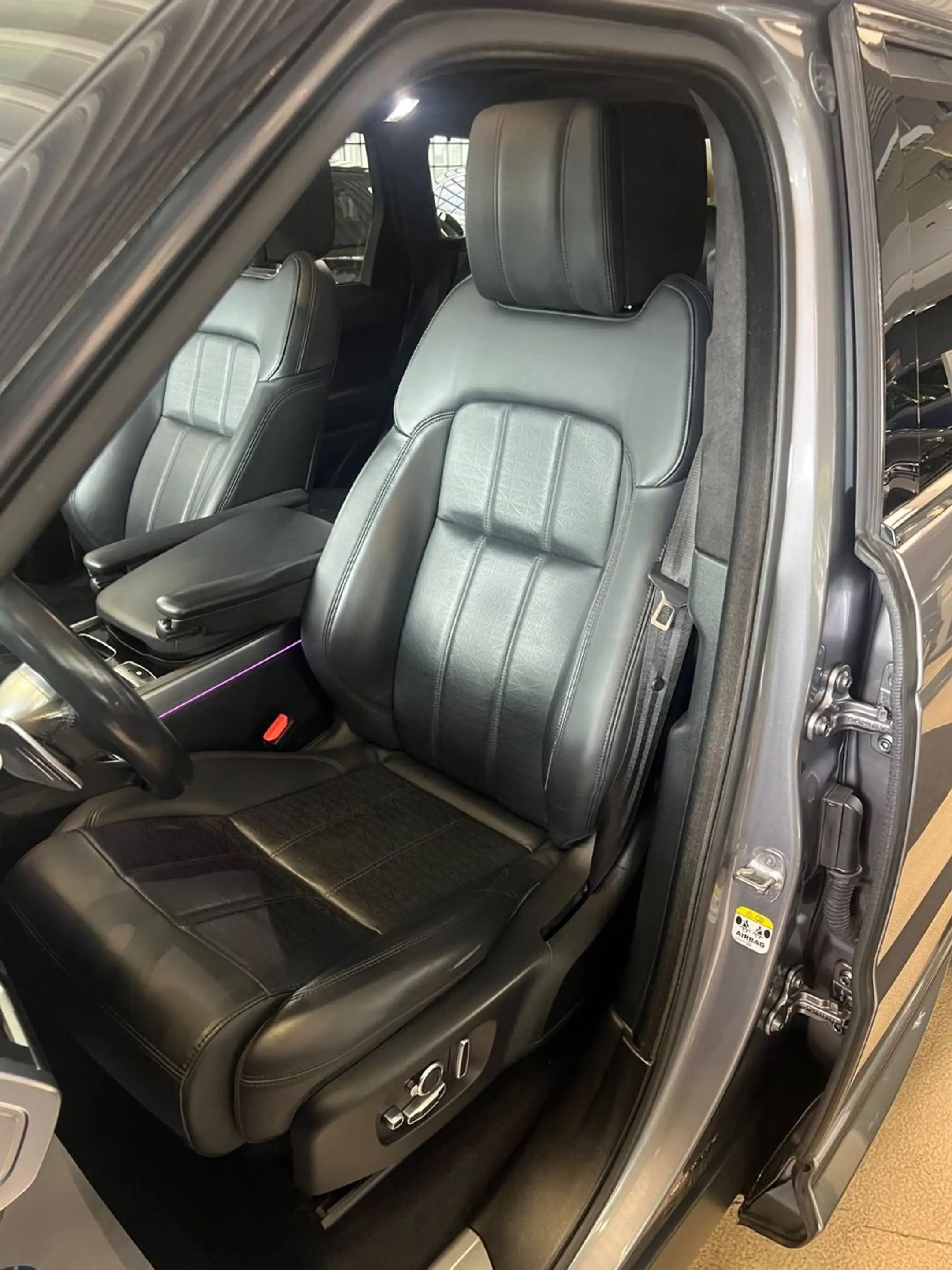 Land Rover Range Rover Sport Autobiography Dynamic *TV* — photo 13