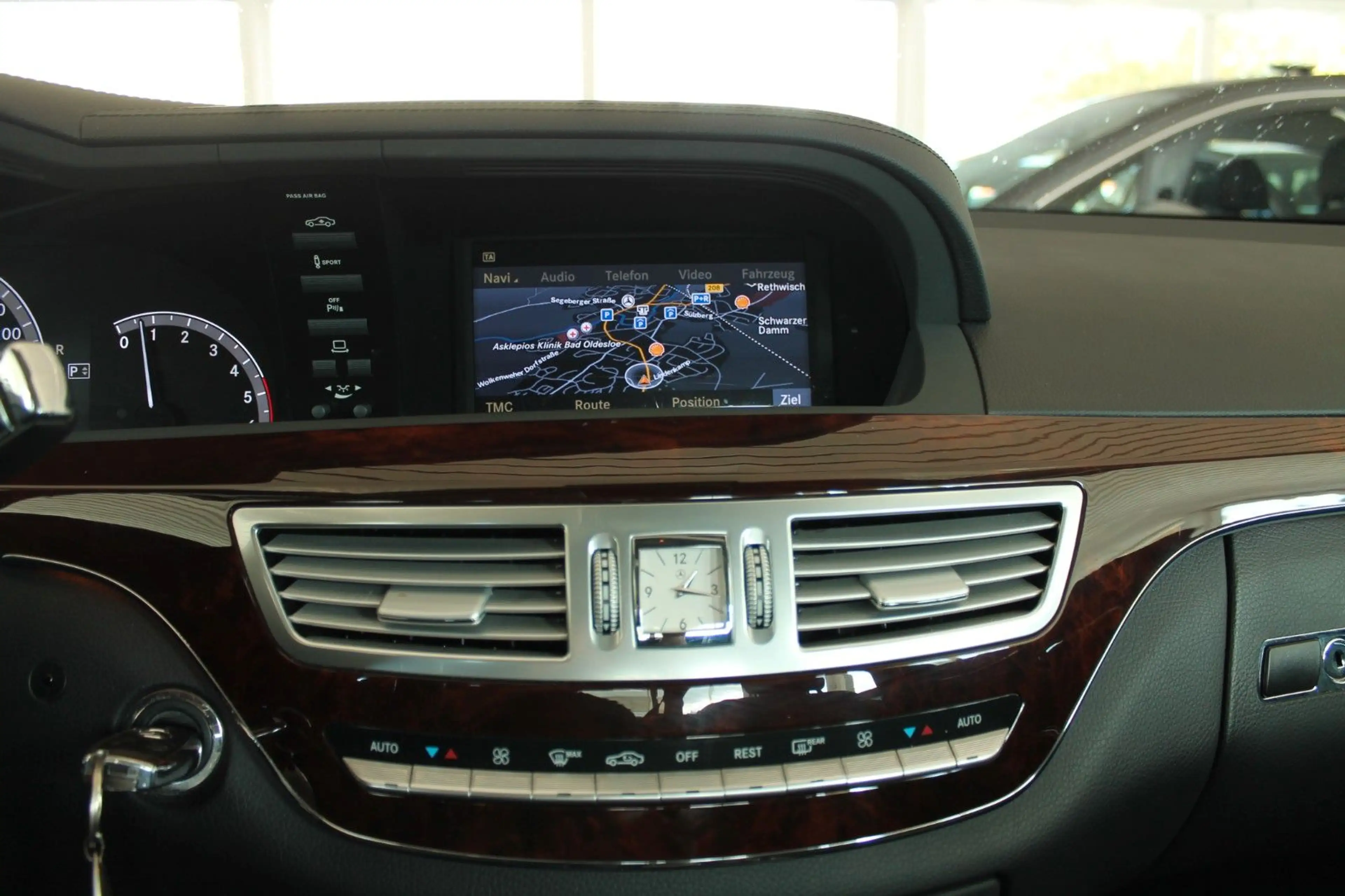 Mercedes-Benz S 350 S Limousine S 350 CDI/ Scheckheft bei MB — photo 15