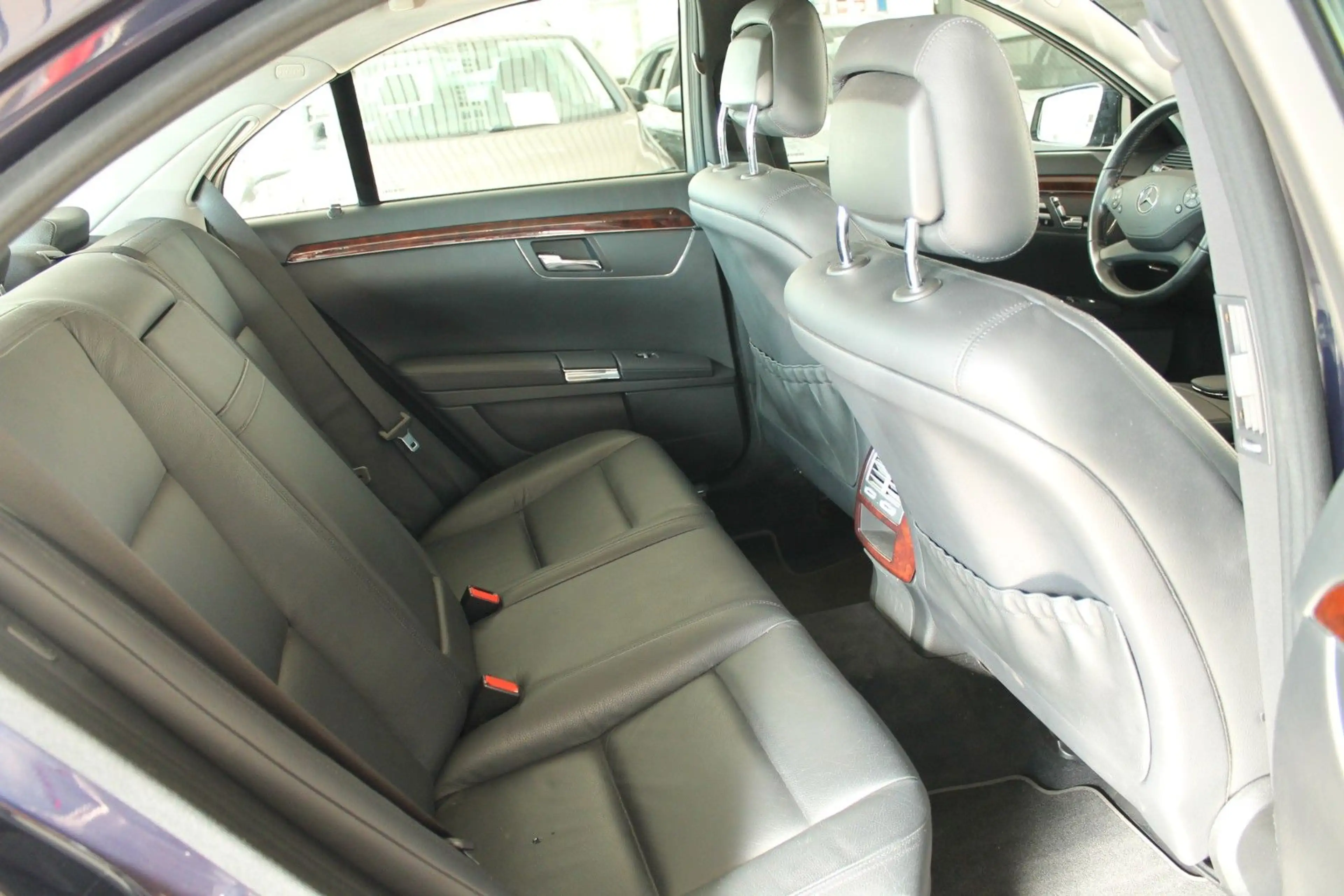Mercedes-Benz S 350 S Limousine S 350 CDI/ Scheckheft bei MB — photo 7