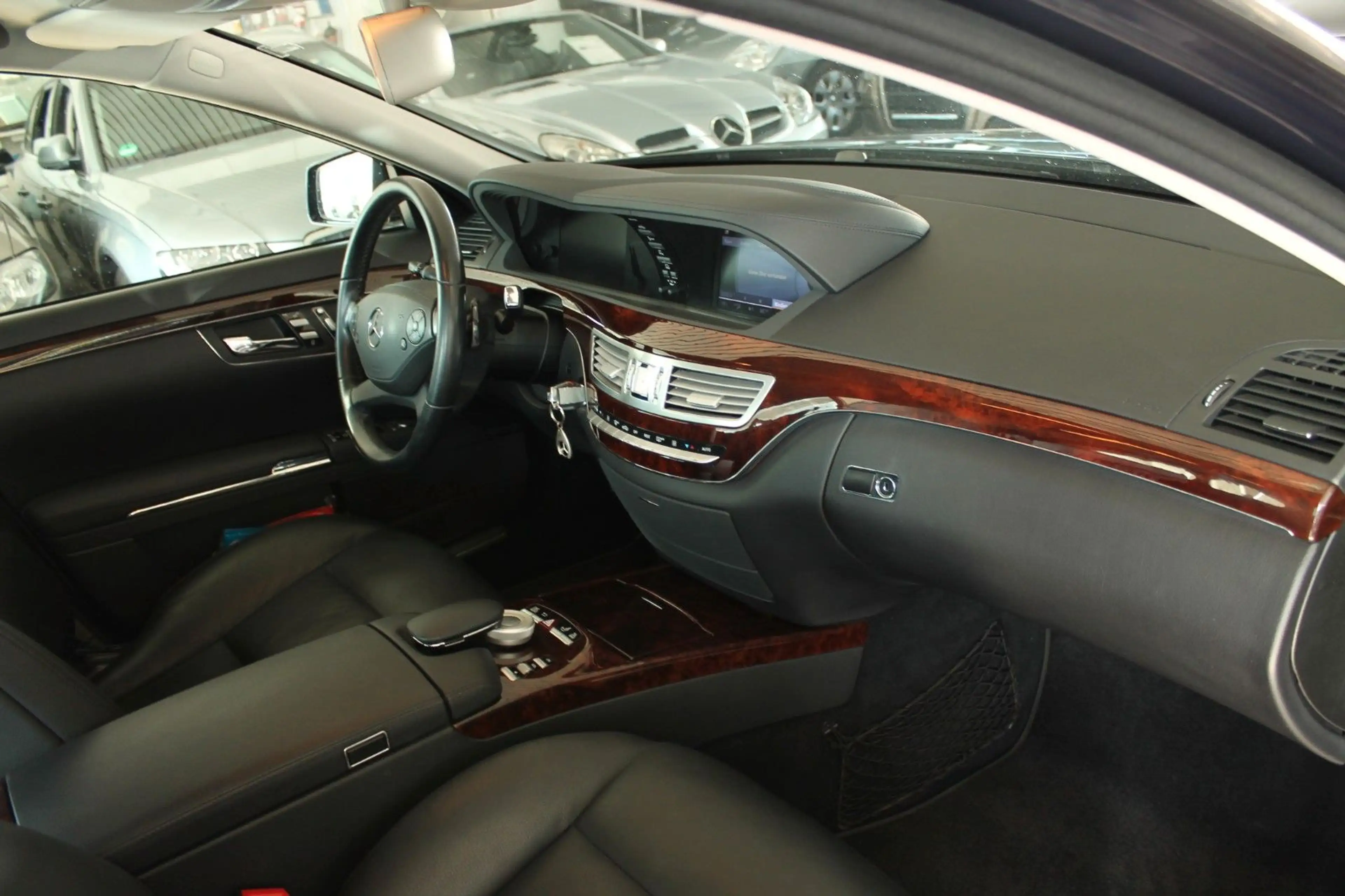 Mercedes-Benz S 350 S Limousine S 350 CDI/ Scheckheft bei MB — photo 5
