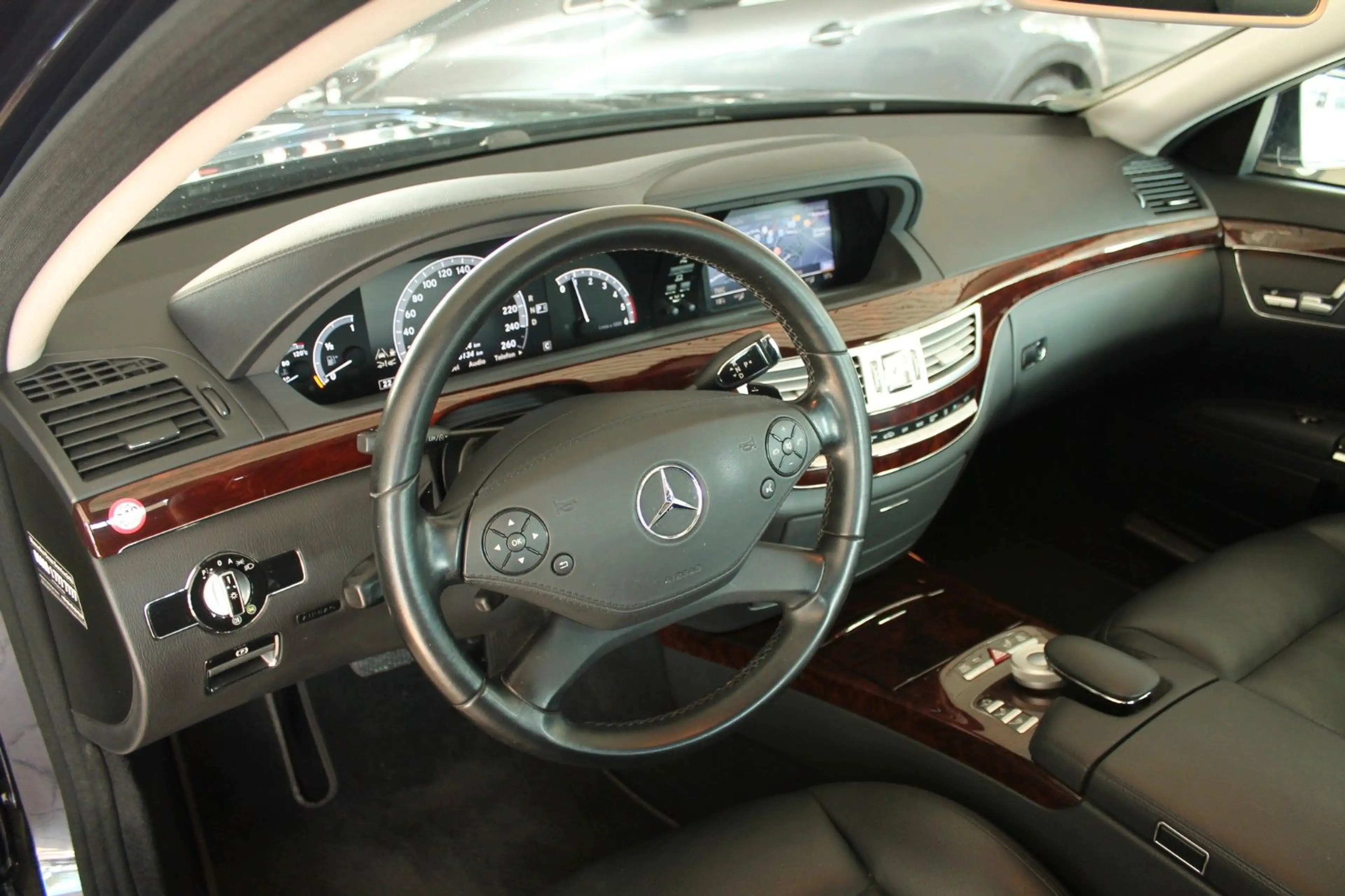 Mercedes-Benz S 350 S Limousine S 350 CDI/ Scheckheft bei MB — photo 11