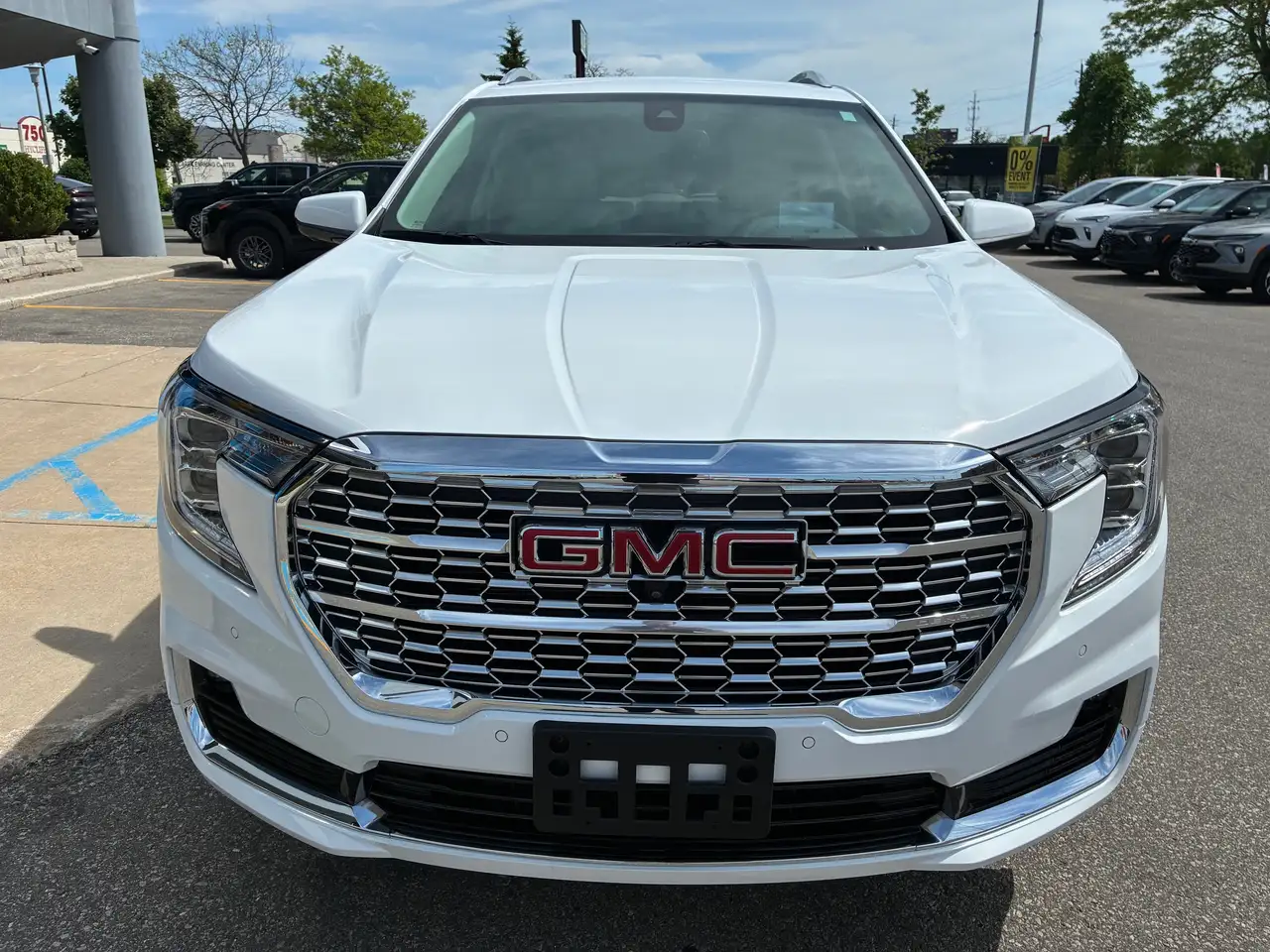 GMC Terrain снимка GMC Terrain