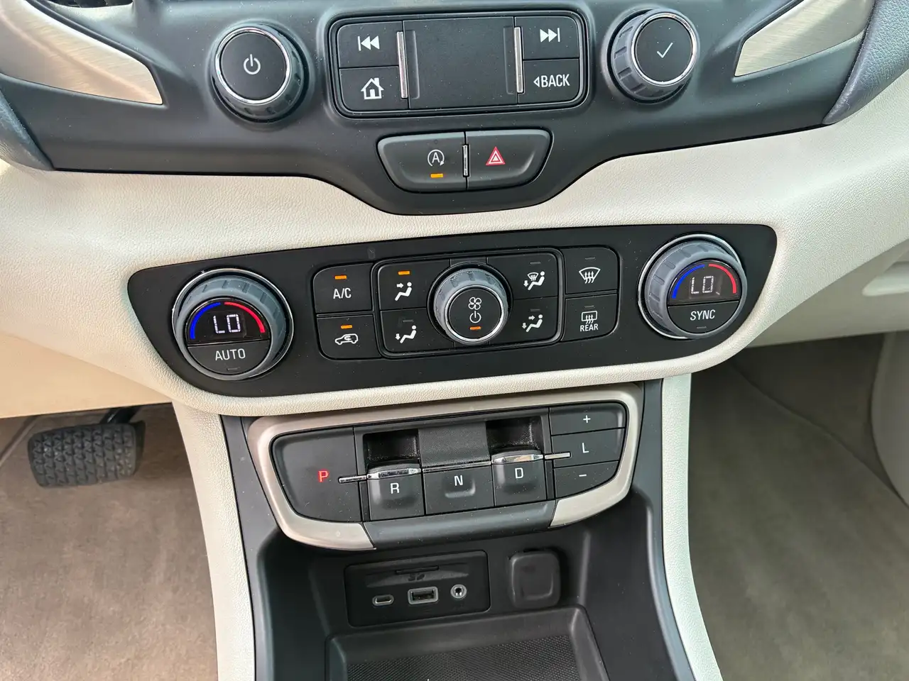 GMC Terrain снимка GMC Terrain
