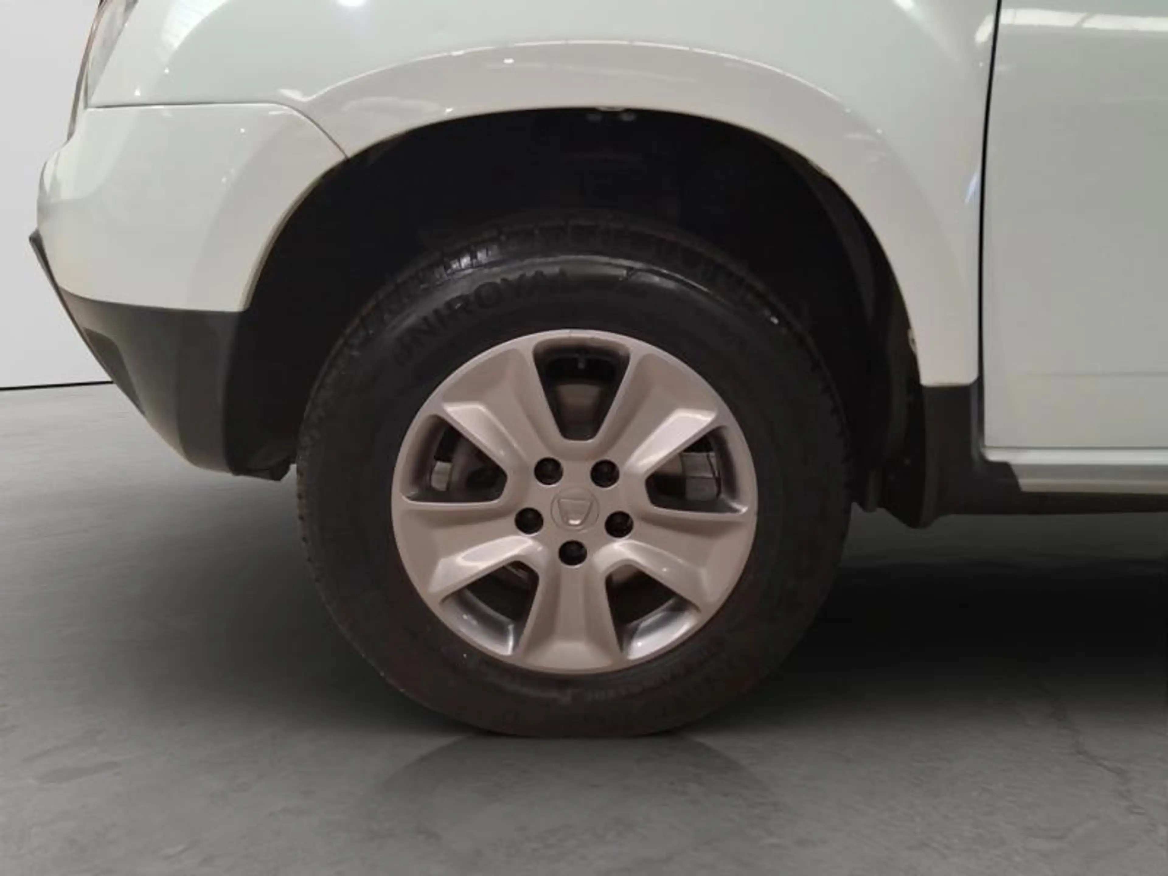 Dacia Duster Saga Tce 125 — photo 9