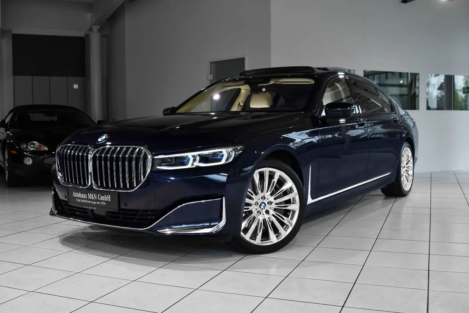 BMW 745 L e xDrive *First Class* MEGA AUSSTATTUNG* Blau - 1