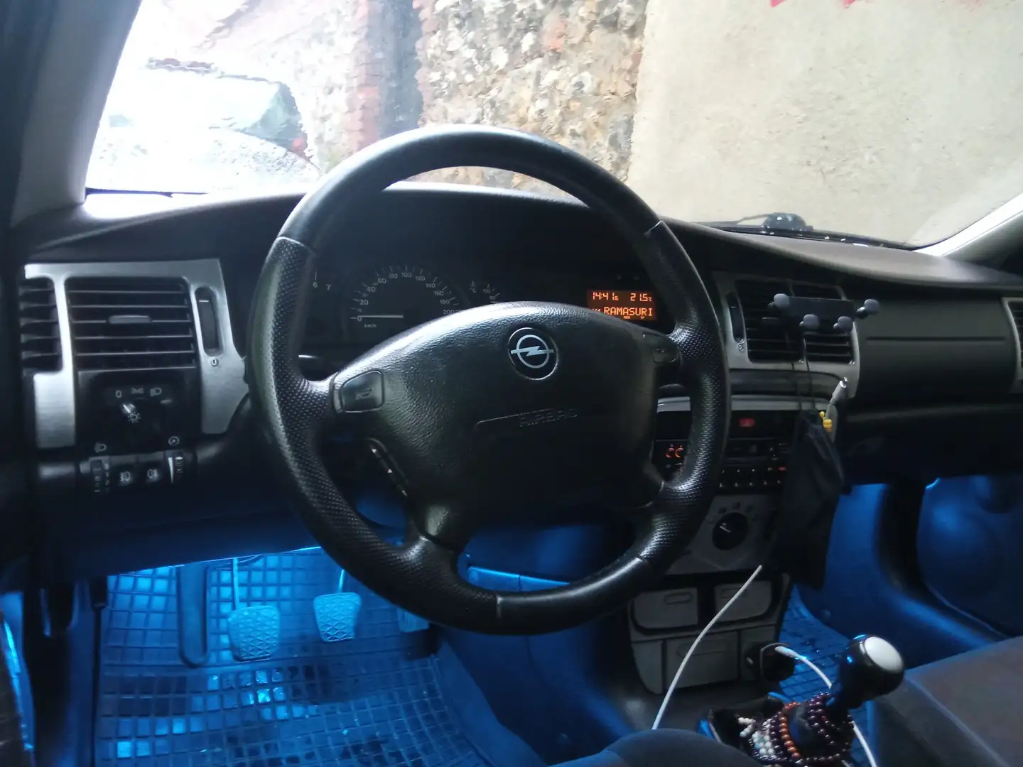 Opel Vectra 1.8 Caravan Elegance - 2