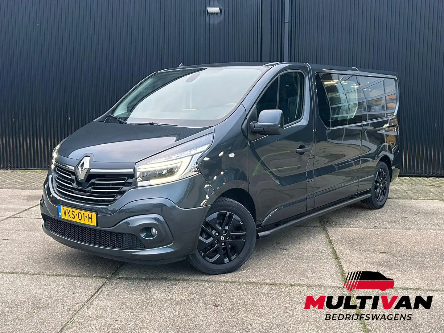 Renault Trafic 2.0 dCi 145pk EDC L2H1 DC Luxe | Grau - 1