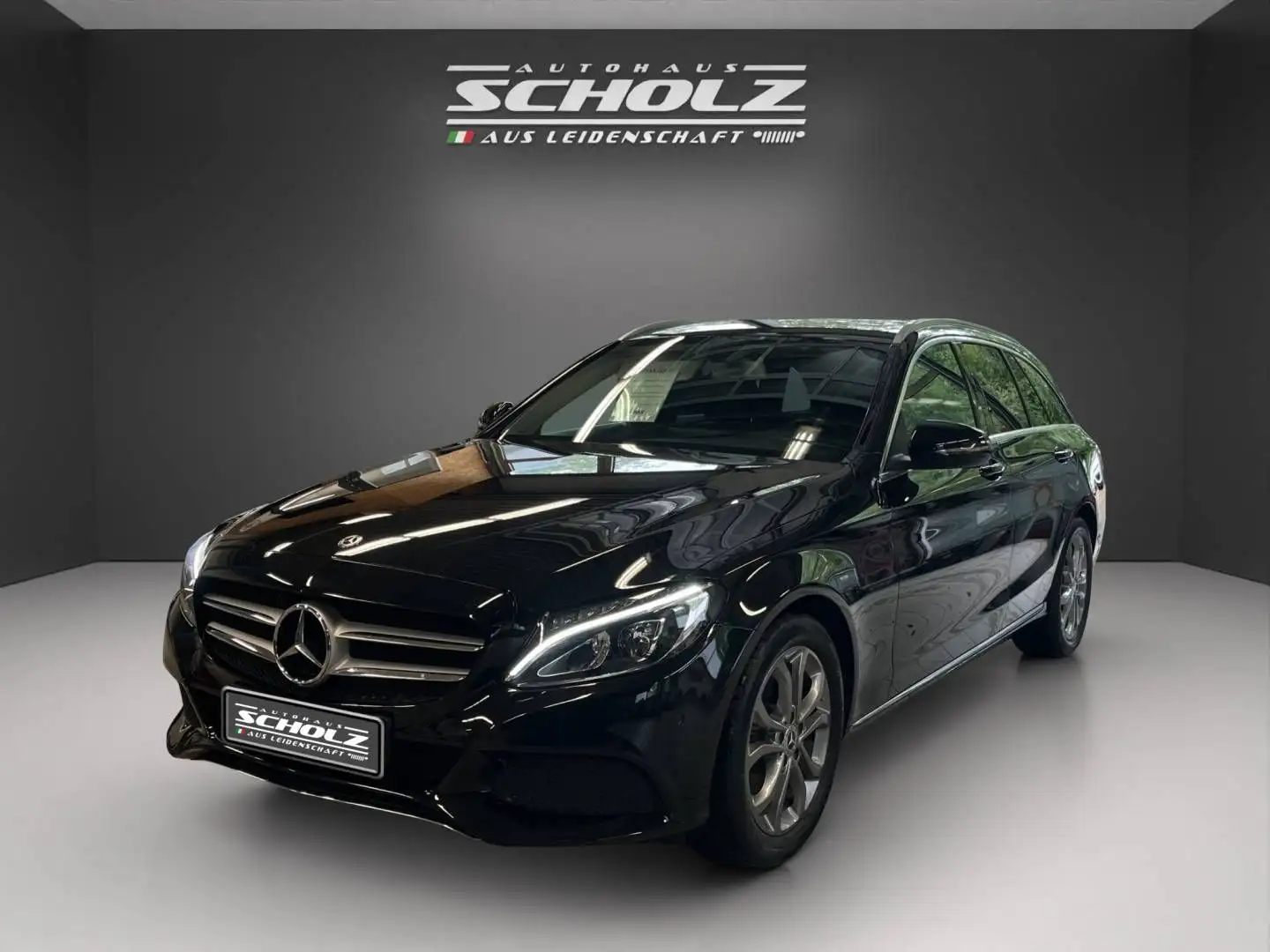 Mercedes-Benz C 220 C-KLASSE C 220 BlueTEC / d 2.2 T-Model Noir - 1