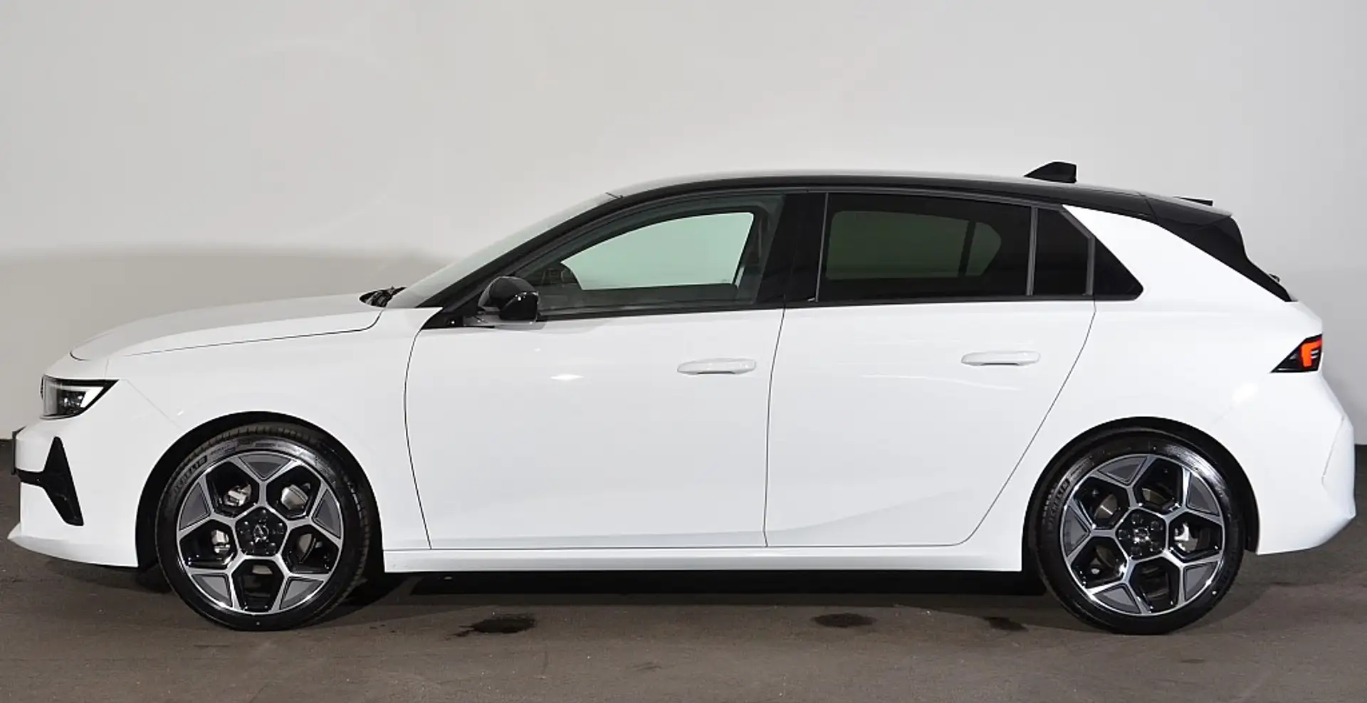 Opel Astra 1,2 Turbo GS Blanc - 2