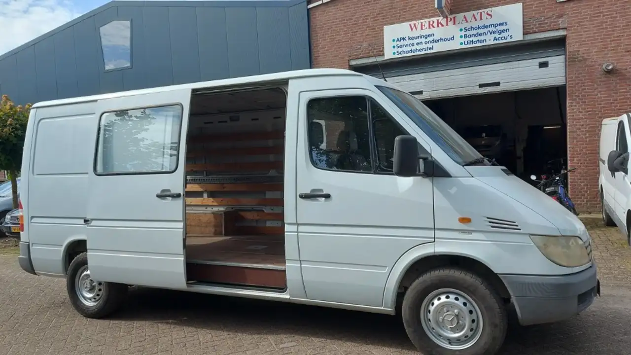 Mercedes-Benz 311 CDi, foto 3