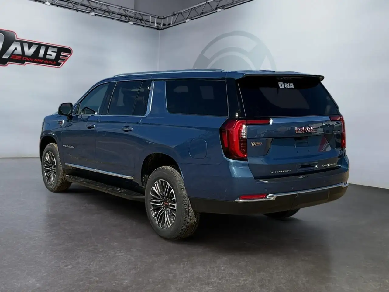 GMC Yukon снимка GMC Yukon