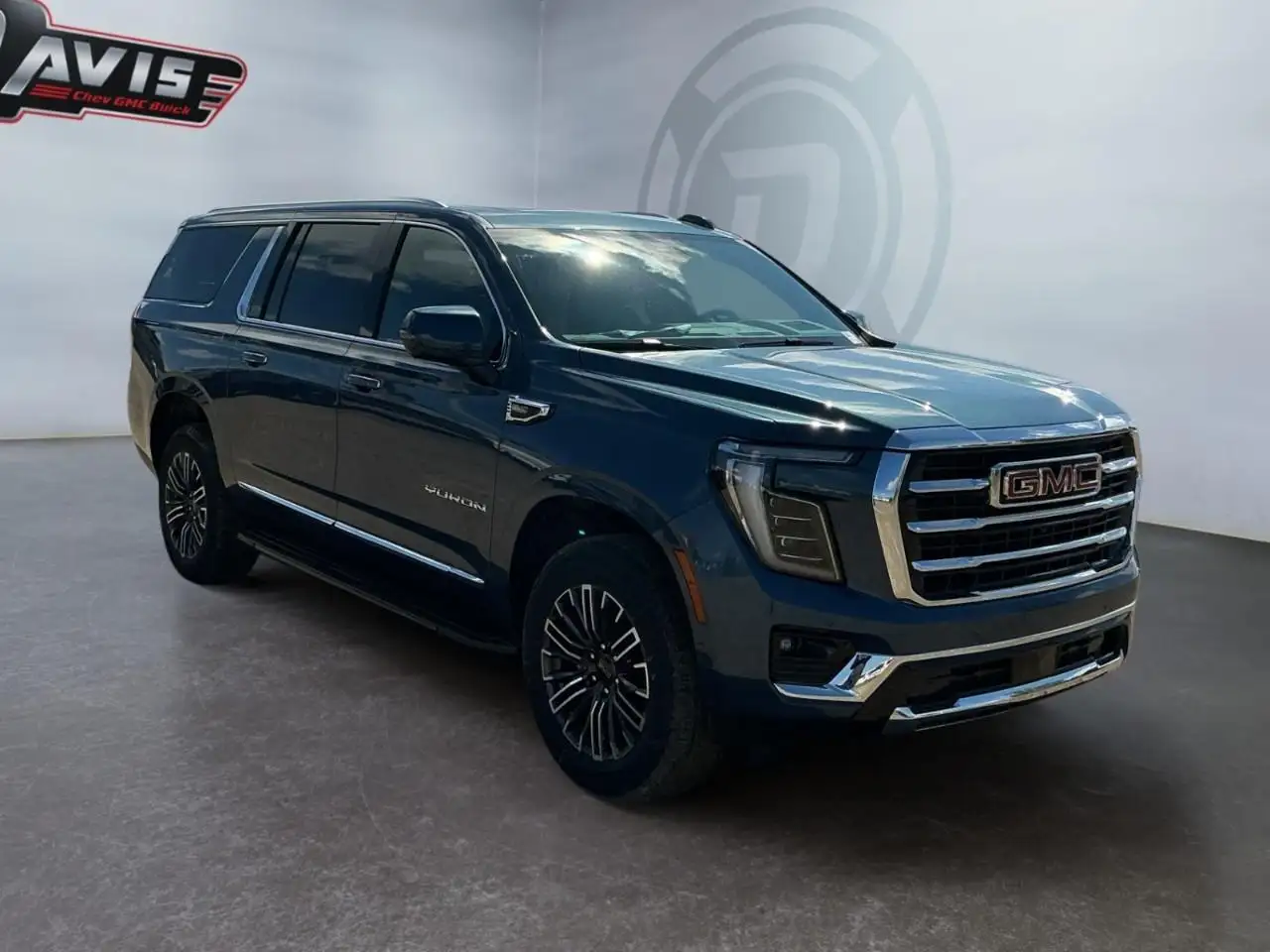 GMC Yukon снимка GMC Yukon