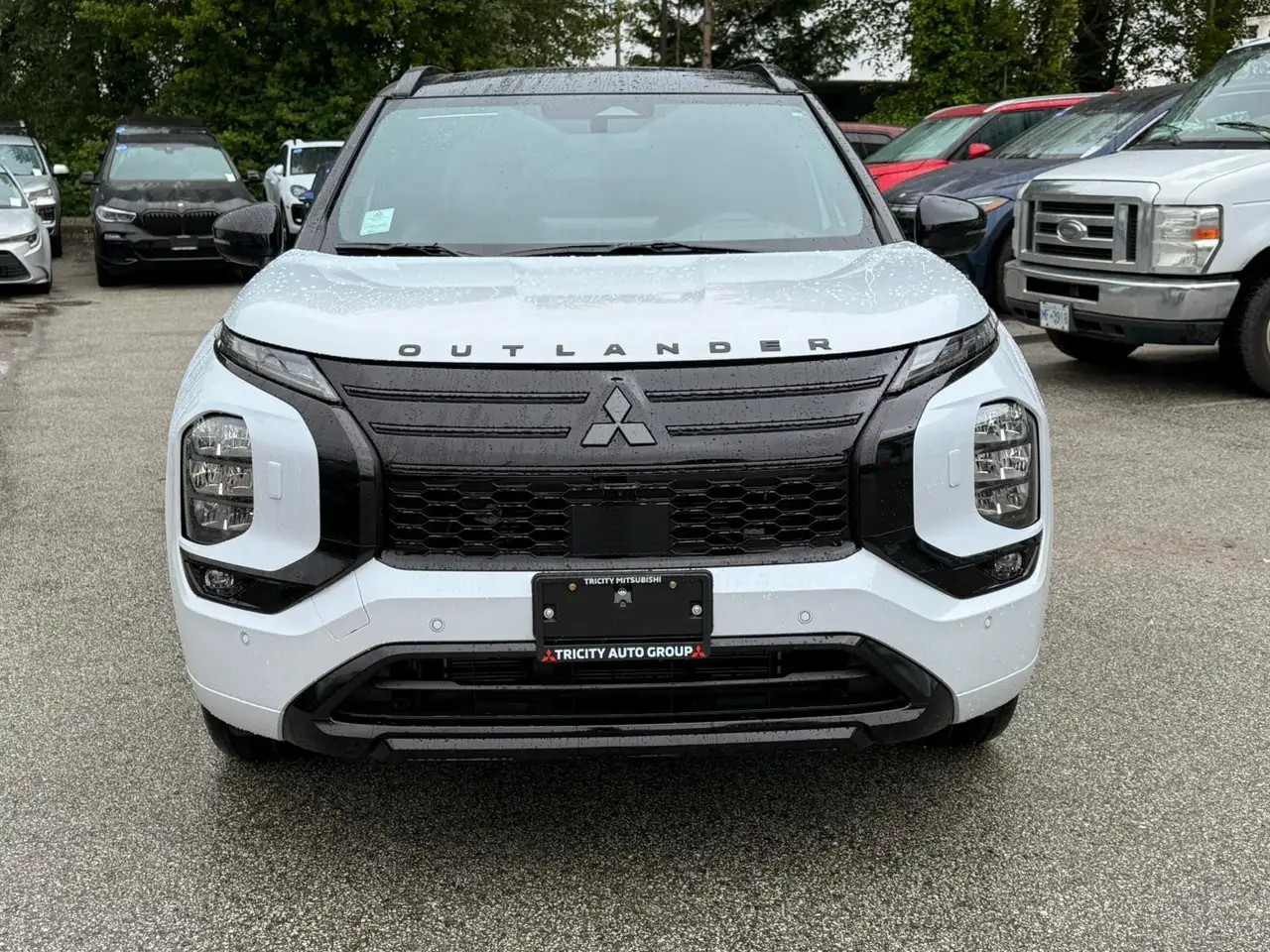 Mitsubishi Outlander снимка Mitsubishi Outlander