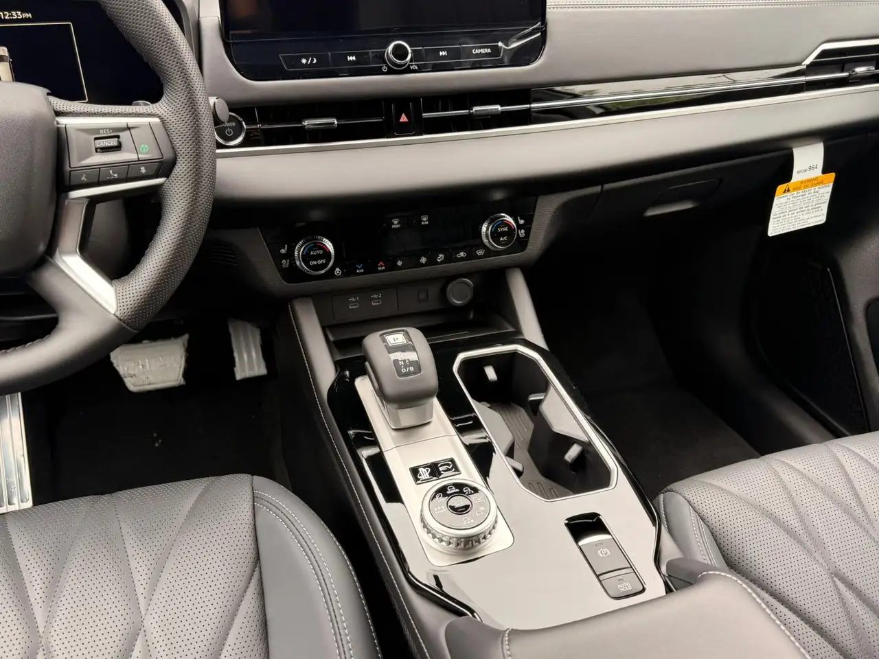 Mitsubishi Outlander снимка Mitsubishi Outlander