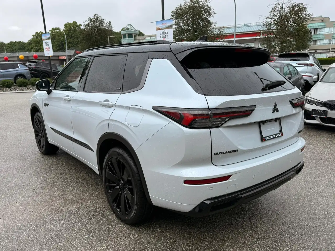 Mitsubishi Outlander снимка Mitsubishi Outlander