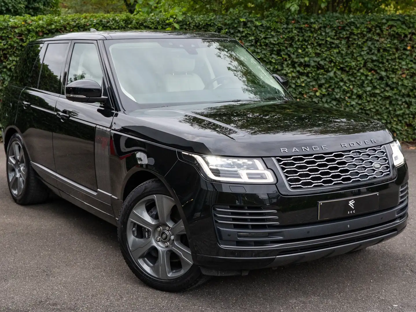 Land Rover Range Rover P400e Vogue PANO/KEYLESS/360/MERIDIANHIGH Noir - 2