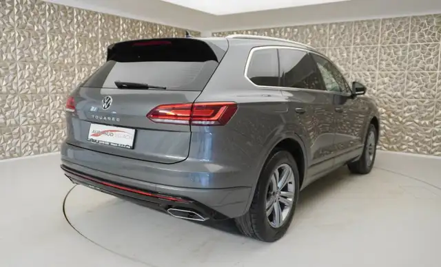 Volkswagen Touareg R line 3.0 Ansicht 5