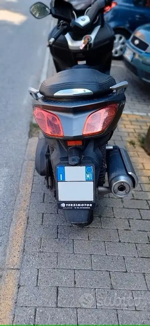 Yamaha X-Max 125 abs Grigio - 1