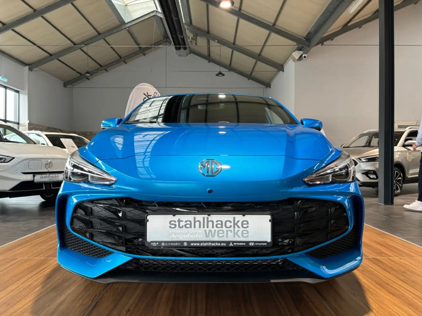 MG MG3 Hybrid+ Luxury Kék - 2