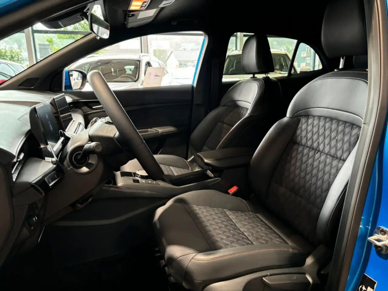 MG MG3 Hybrid+ Luxury 8