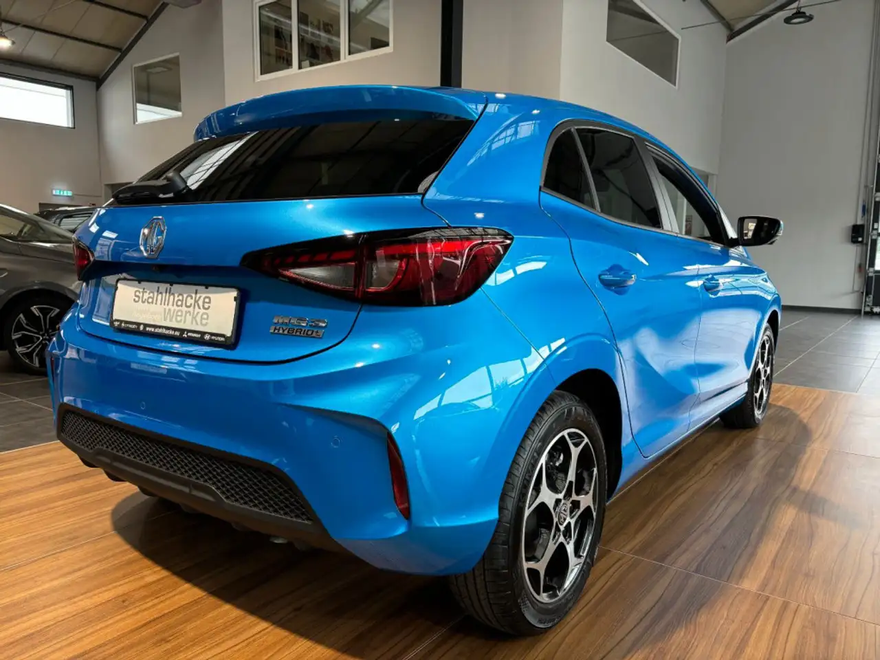 MG MG3 Hybrid+ Luxury 4