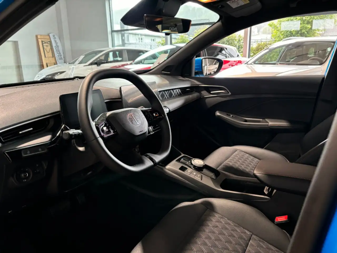 MG MG3 Hybrid+ Luxury 9