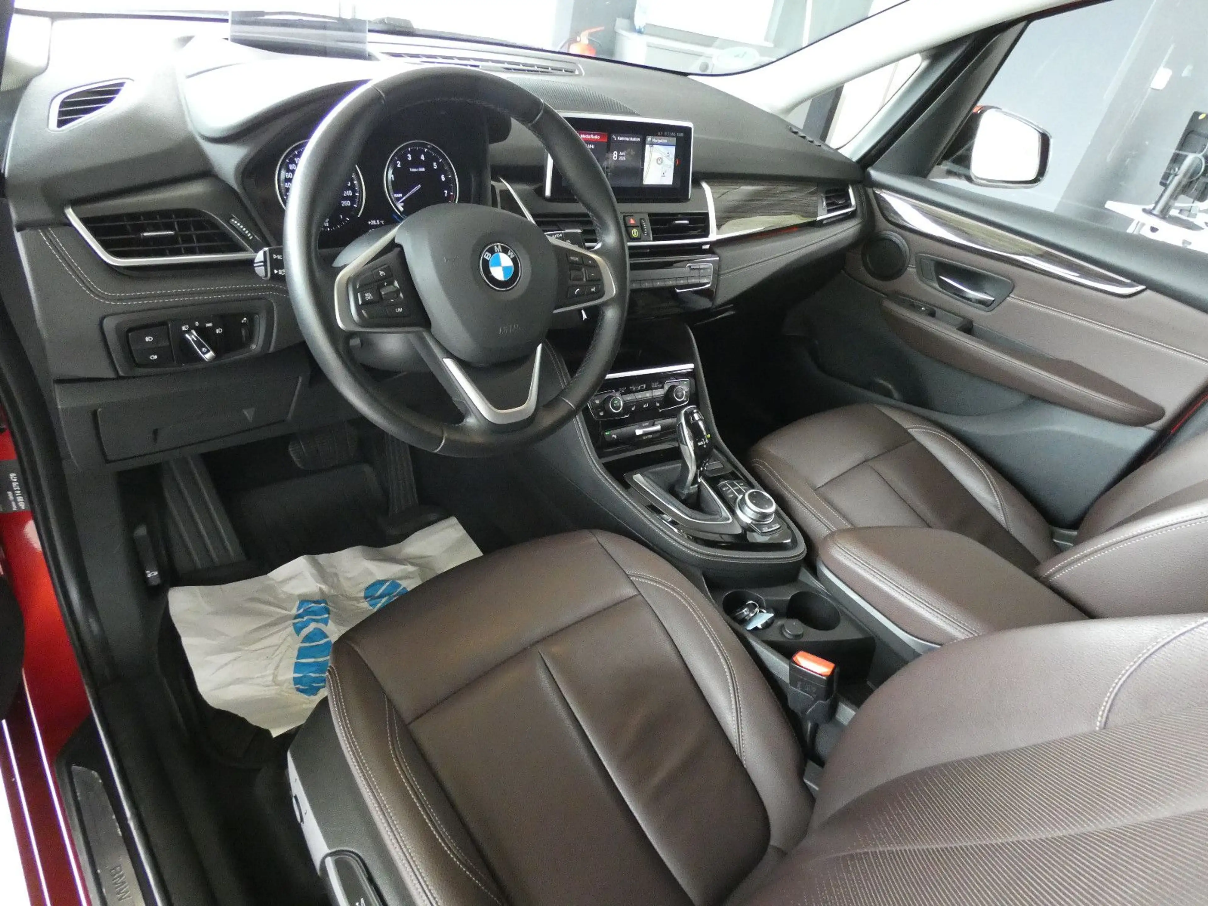 BMW 220 2 Gran Tourer 220 i Luxury Line — photo 10