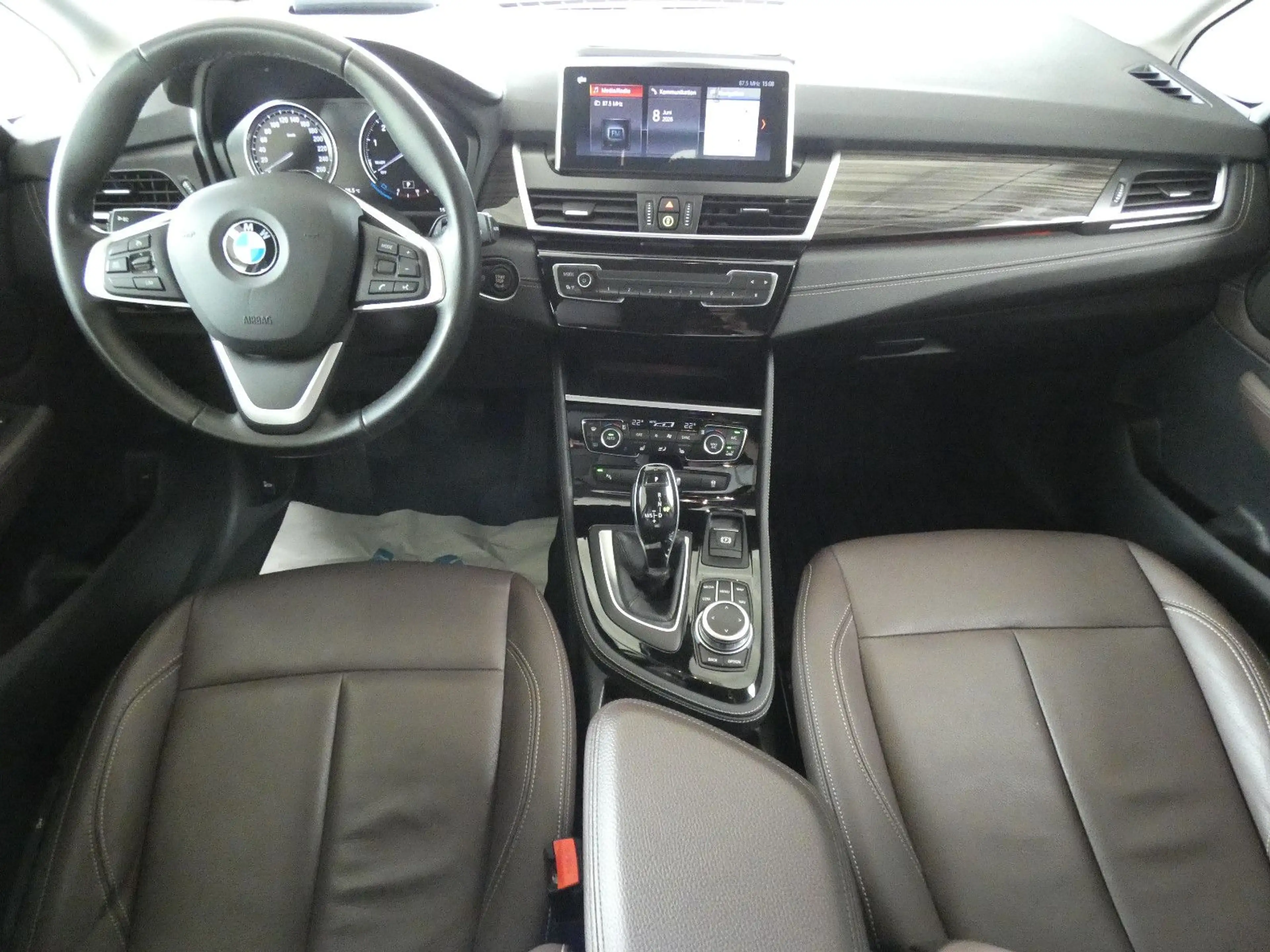 BMW 220 2 Gran Tourer 220 i Luxury Line — photo 13