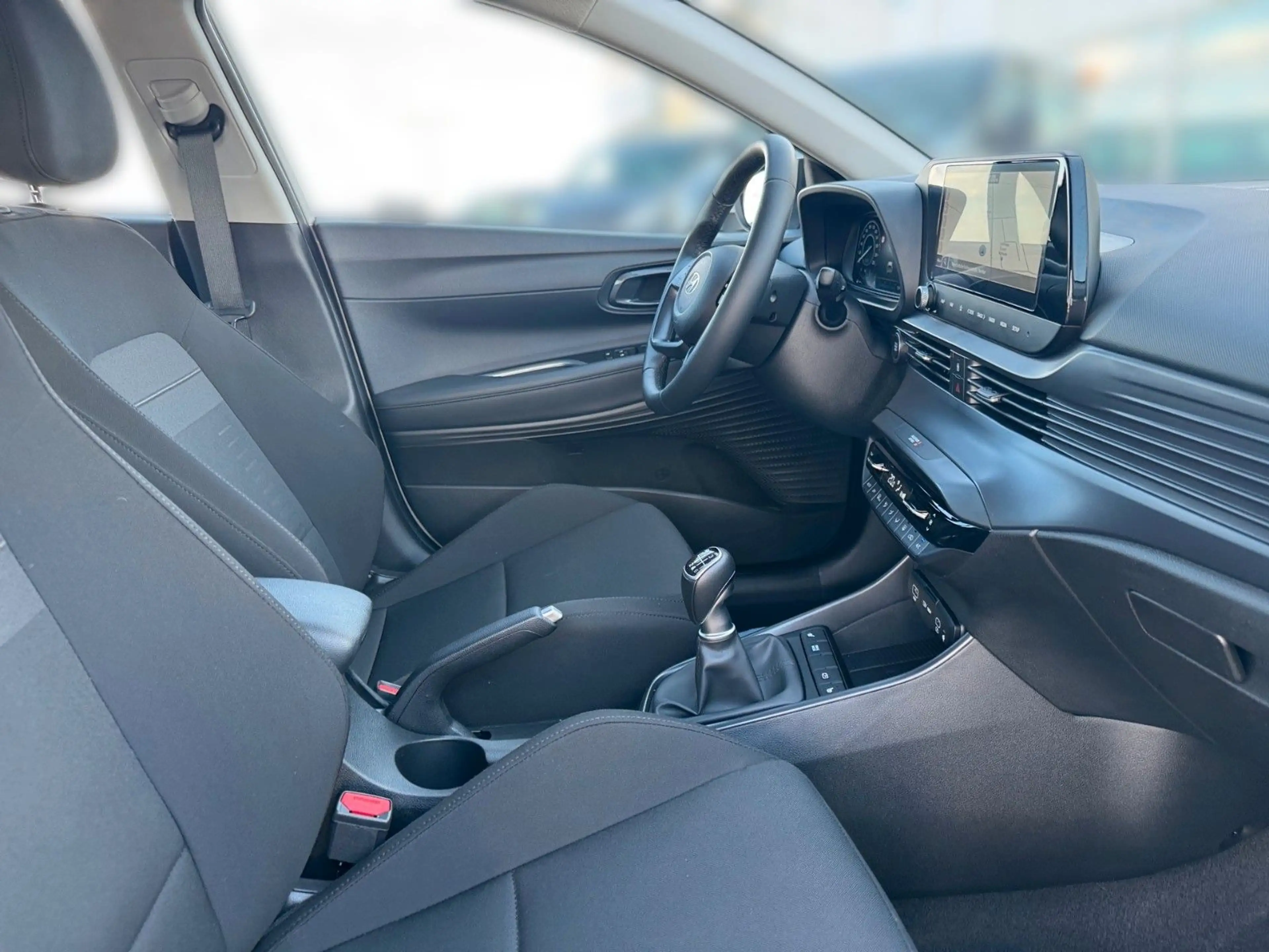 Hyundai BAYON 1.0T Trend  NAVI KAMERA KEYLESS APP — photo 15