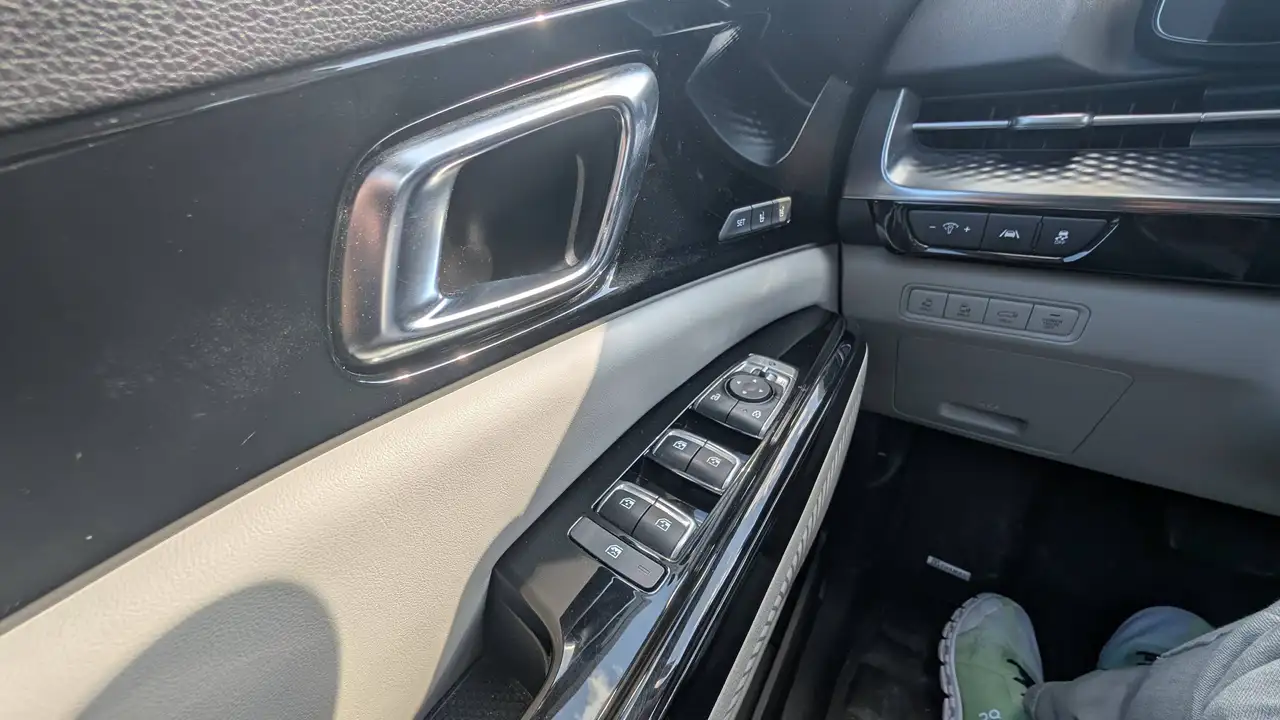 Kia Carnival fotografie Kia Carnival
