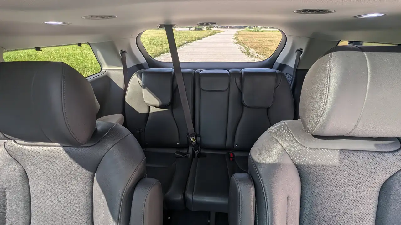 Kia Carnival fotografie Kia Carnival