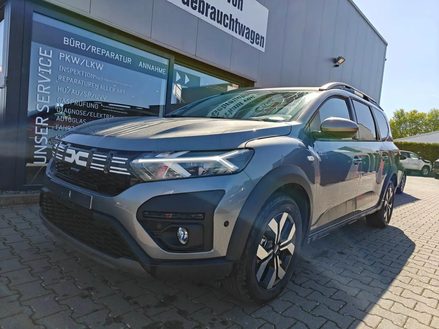 Dacia Jogger Expression TCe100 LPG-Klima-APP-Connect-Kamera-... Grau - 1
