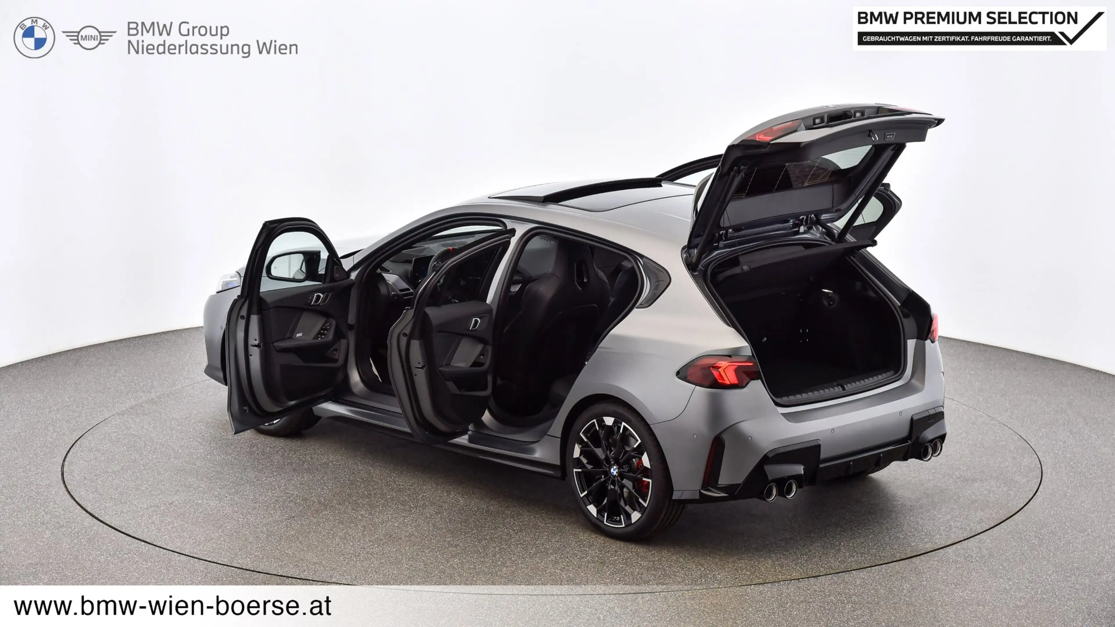 BMW 135 M135i xDrive — photo 11