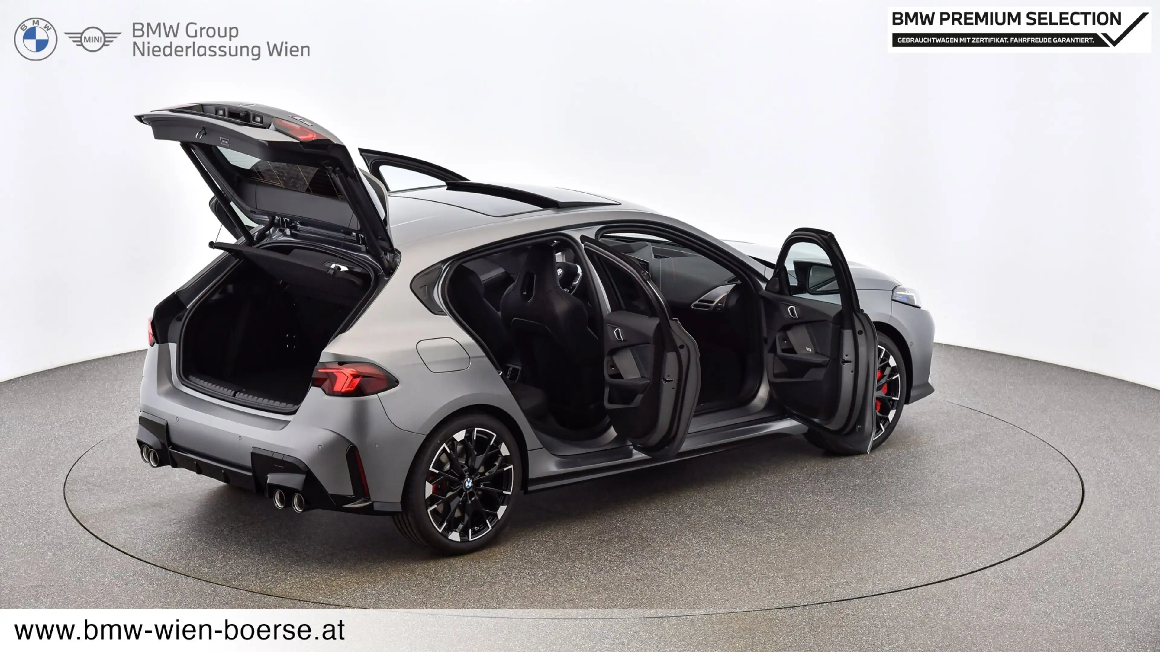 BMW 135 M135i xDrive — photo 12