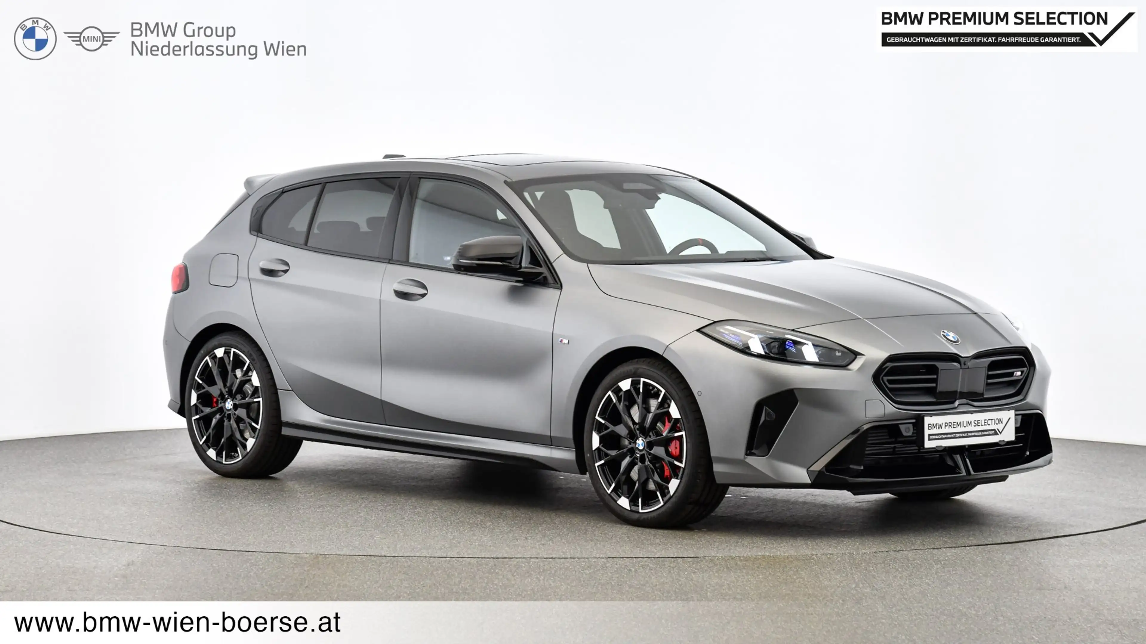 BMW 135 M135i xDrive — photo 7