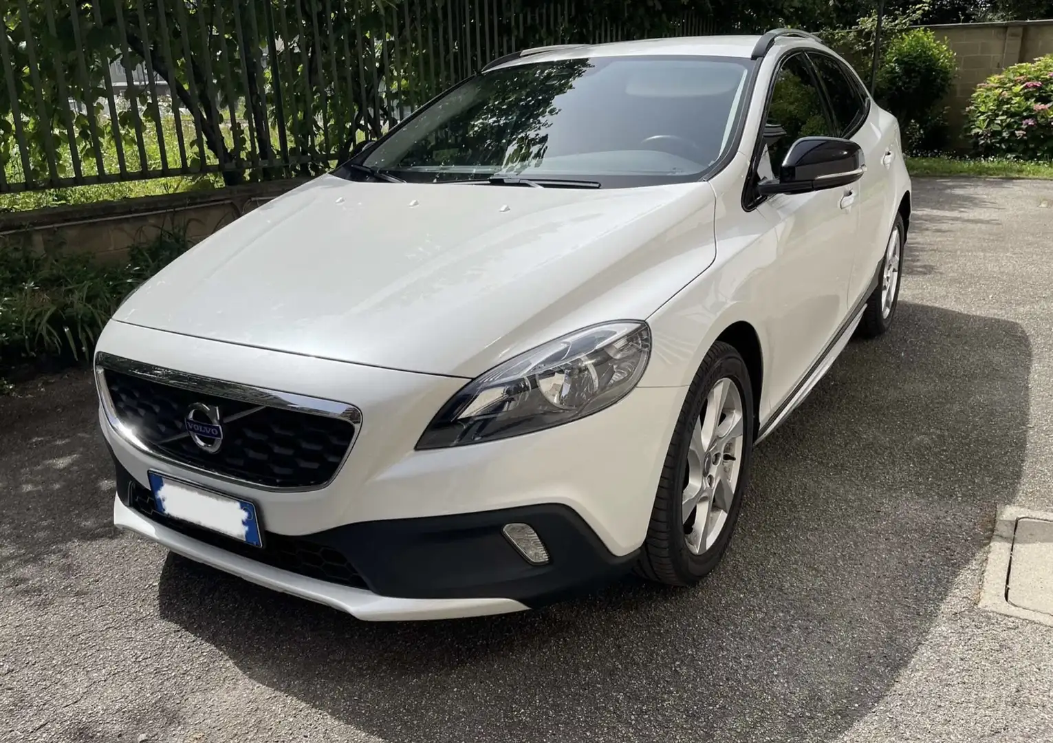 Volvo V40 Cross Country Business Alb - 1